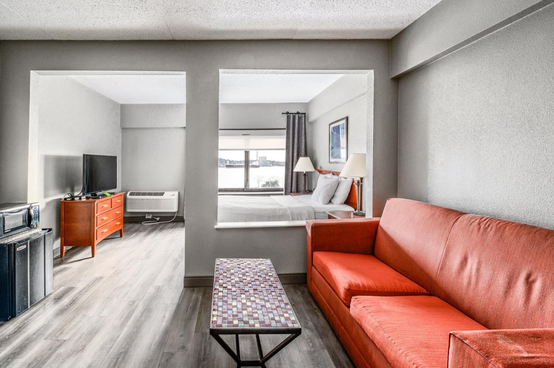 La Quinta by Wyndham New Haven gallery photo in New Haven, CT — image 35
