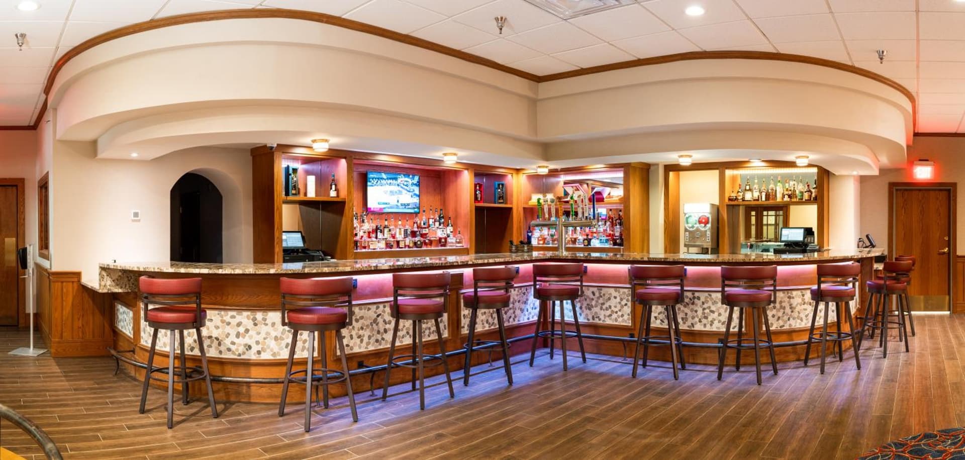 MCM Eleganté Hotel & Conference Center gallery photo in Beaumont, TX — image 8