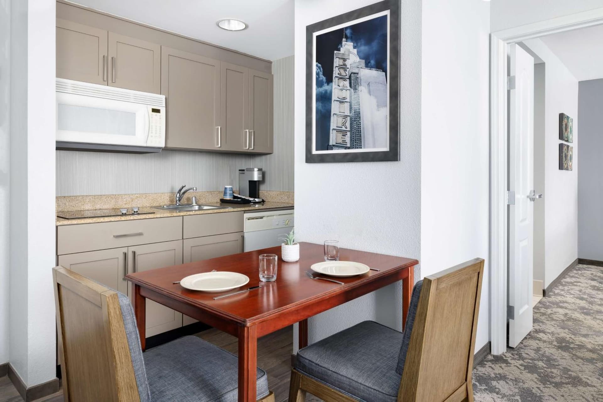 Homewood Suites by Hilton Sacramento/Roseville gallery photo in Roseville, CA — image 7