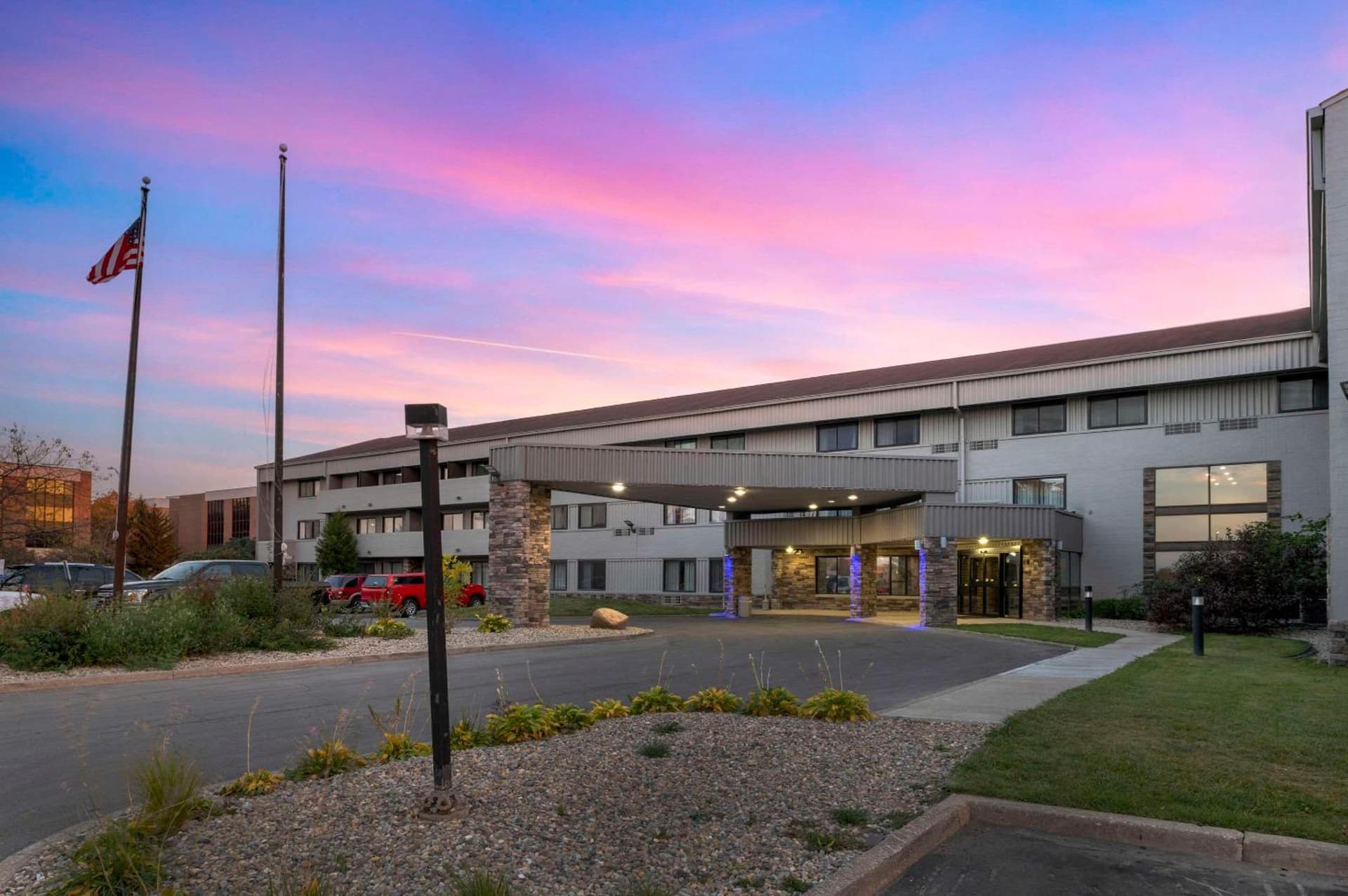 Comfort Inn & Suites Indianapolis Northwest - College Park interior in Indianapolis, IN — gallery photo 2