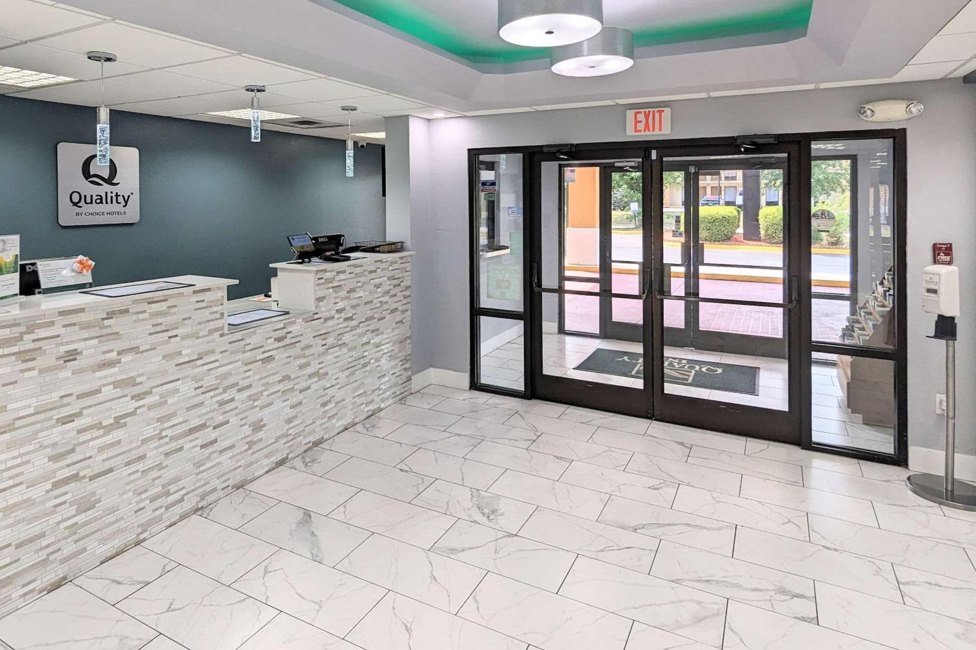Quality Inn Oak Grove Fort Campbell gallery photo in Oak Grove, KY — image 25