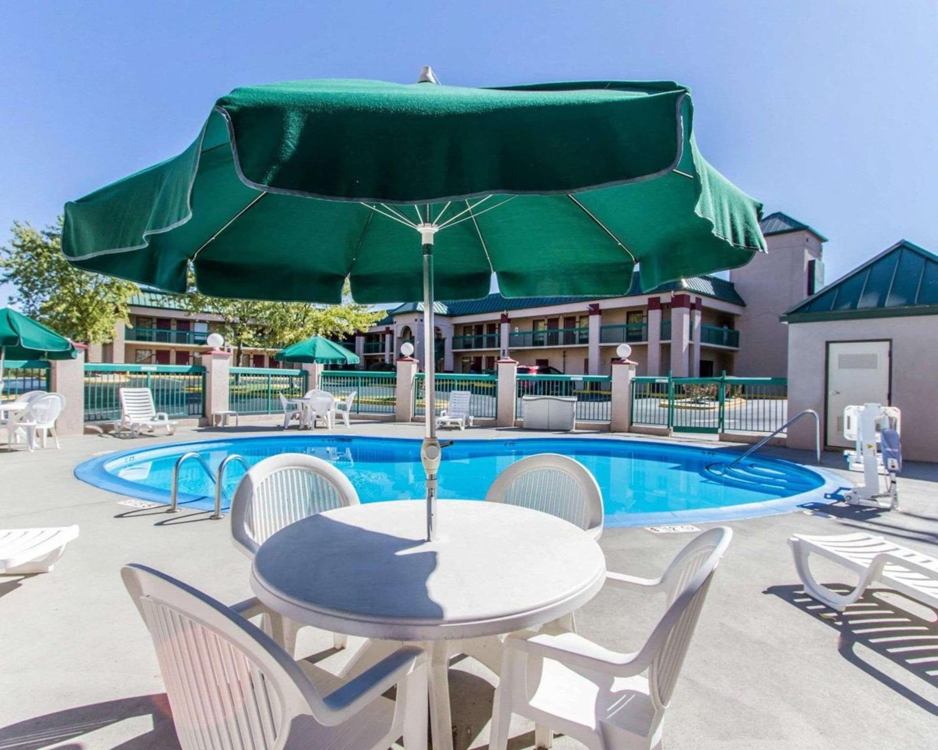 Quality Inn Oak Grove Fort Campbell gallery photo in Oak Grove, KY — image 29