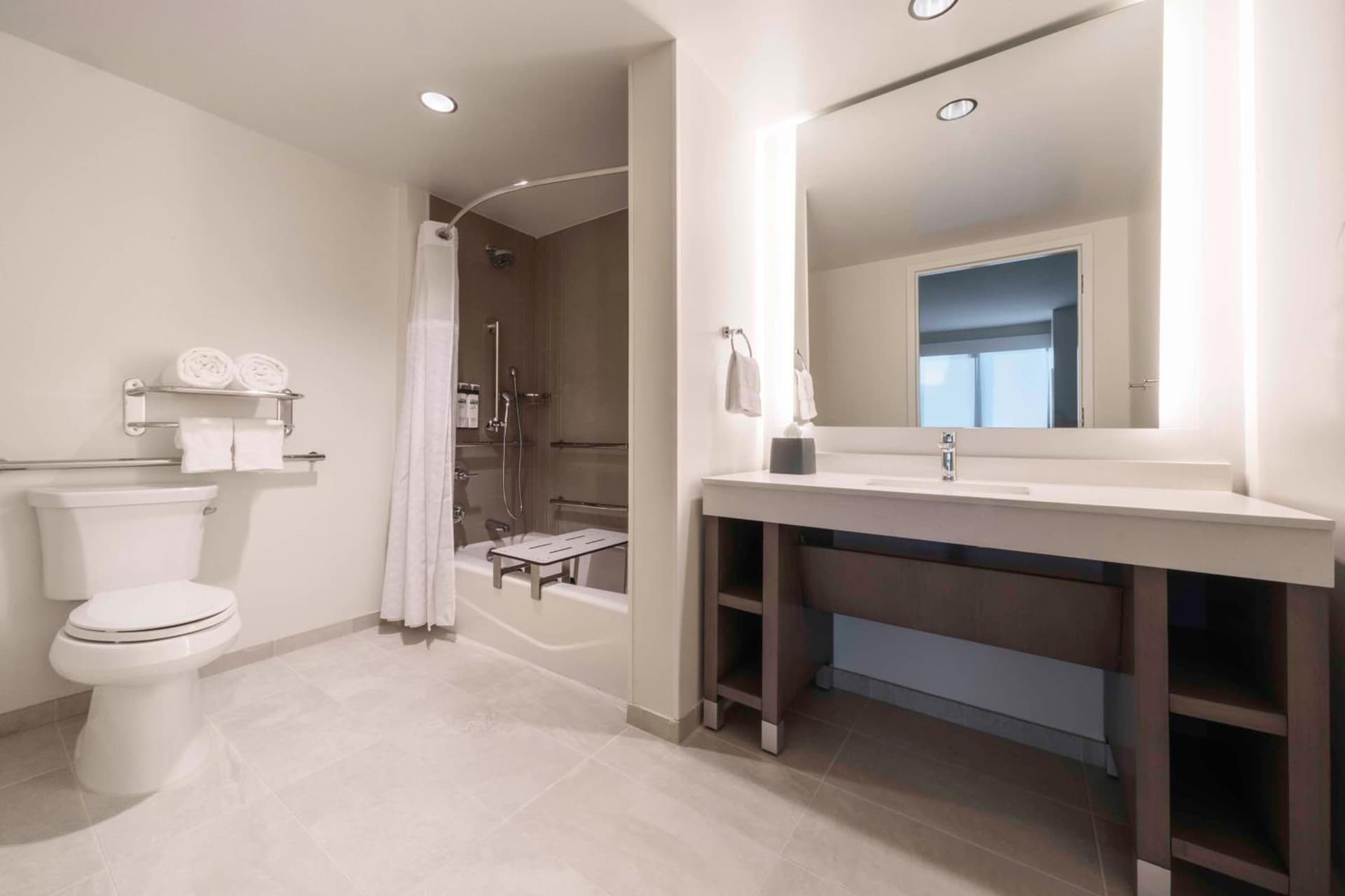 Hyatt House Sacramento Airport - Natomas gallery photo in Sacramento, CA — image 23