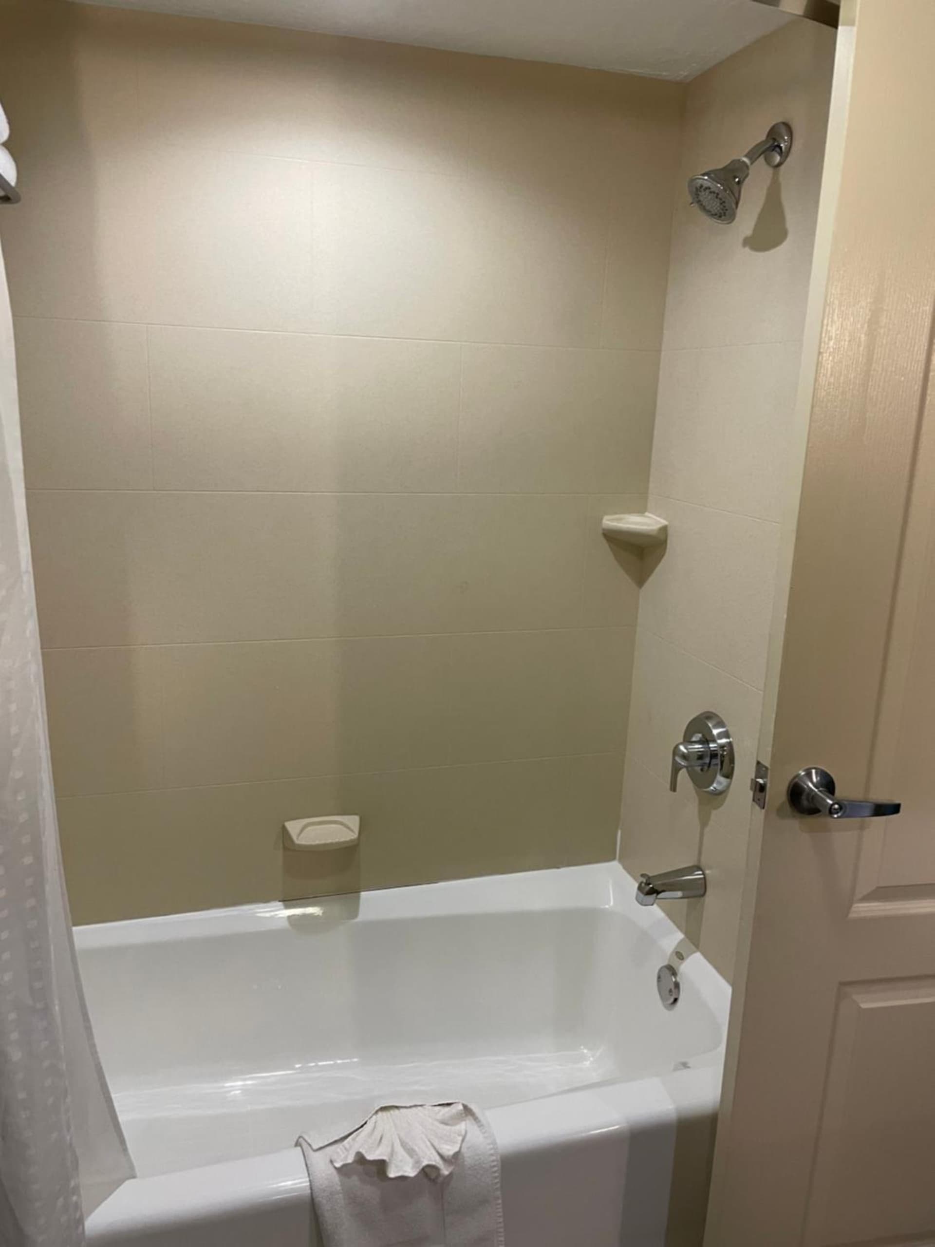 Holiday Inn Hotel & Suites Chicago Northwest - Elgin by IHG gallery photo in Elgin, IL — image 25
