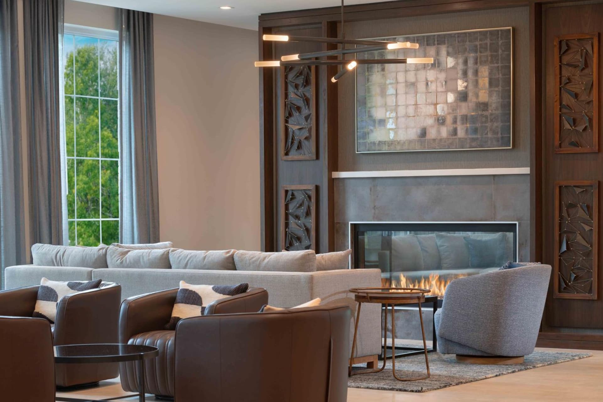Fairfield by Marriott Inn & Suites Annapolis interior in Annapolis, MD — gallery photo 2