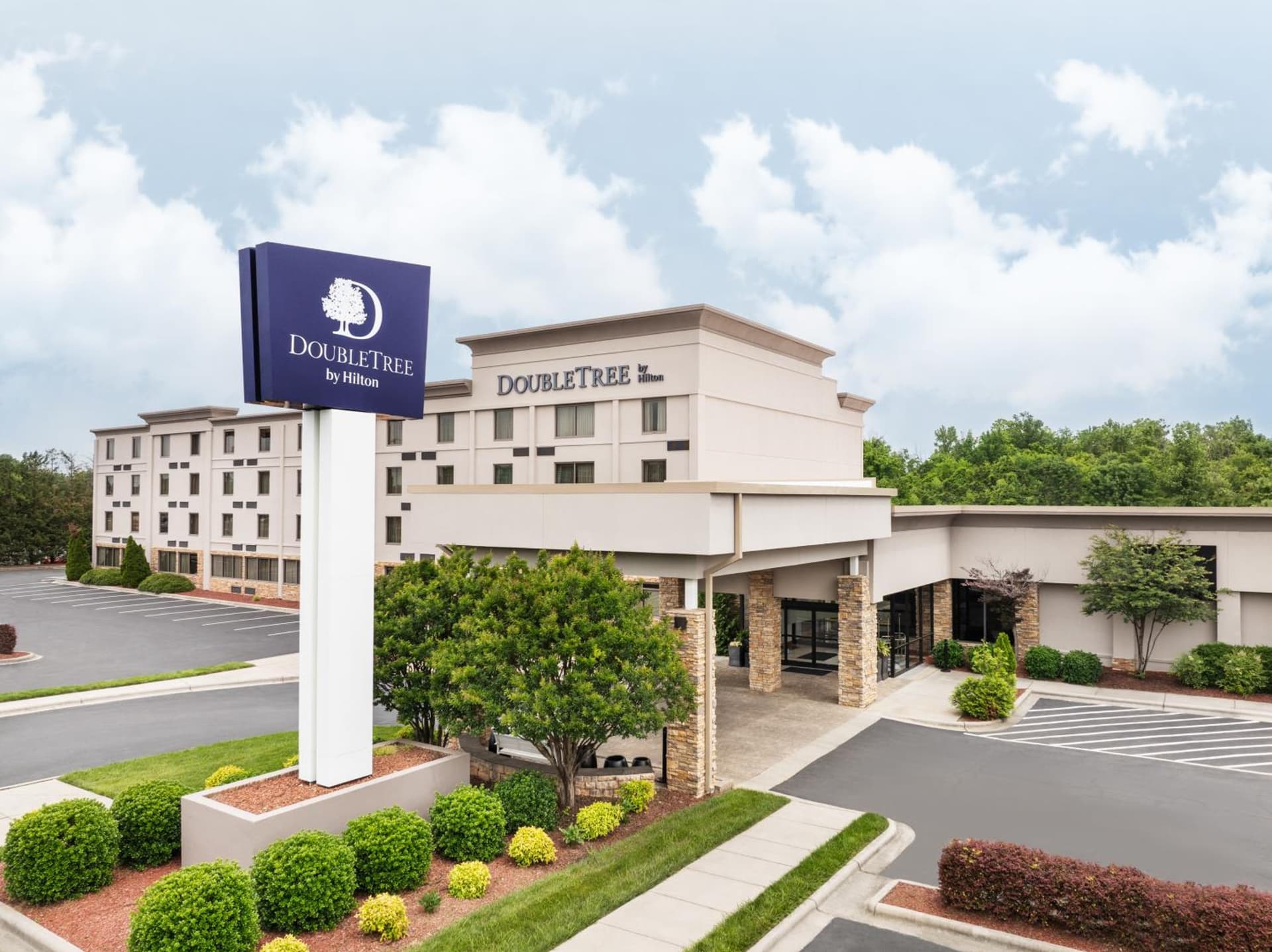 Doubletree By Hilton Greensboro Airport gallery photo in Greensboro, NC — image 69
