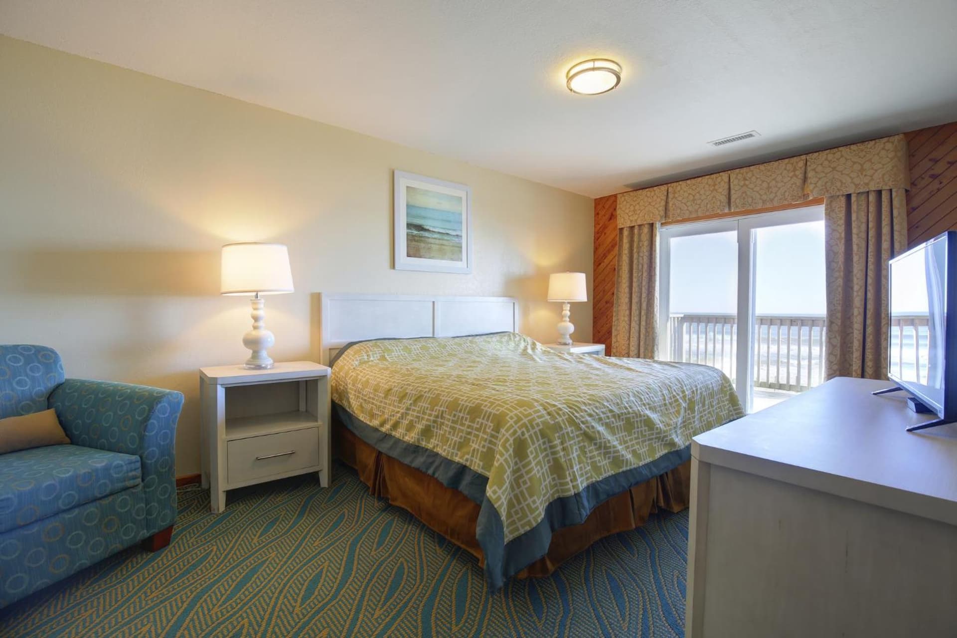 Ocean Pines Resort interior in Duck, NC — gallery photo 2