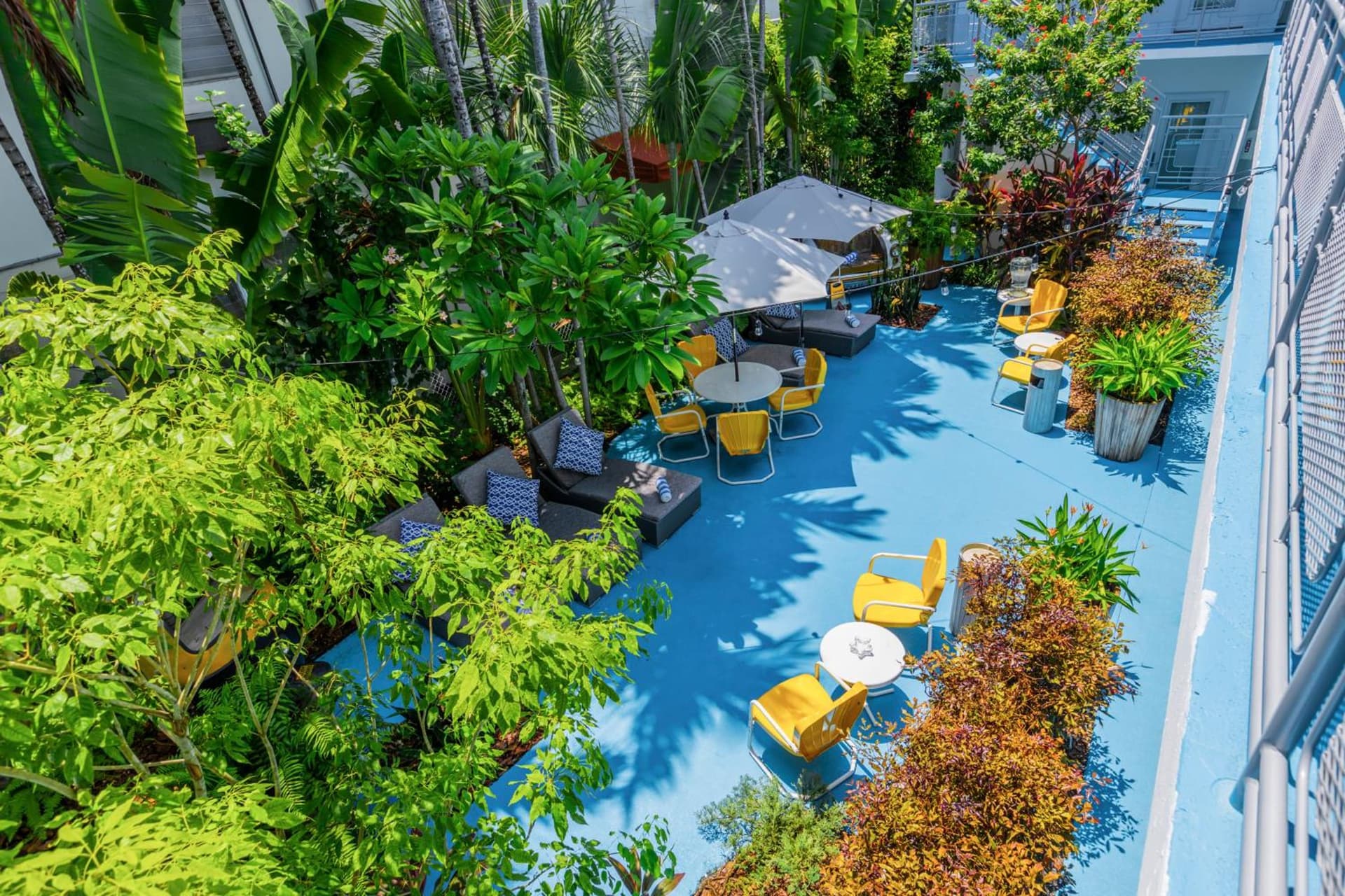 Beachside All Suites Hotel property views in Miami Beach, FL — gallery photo 3