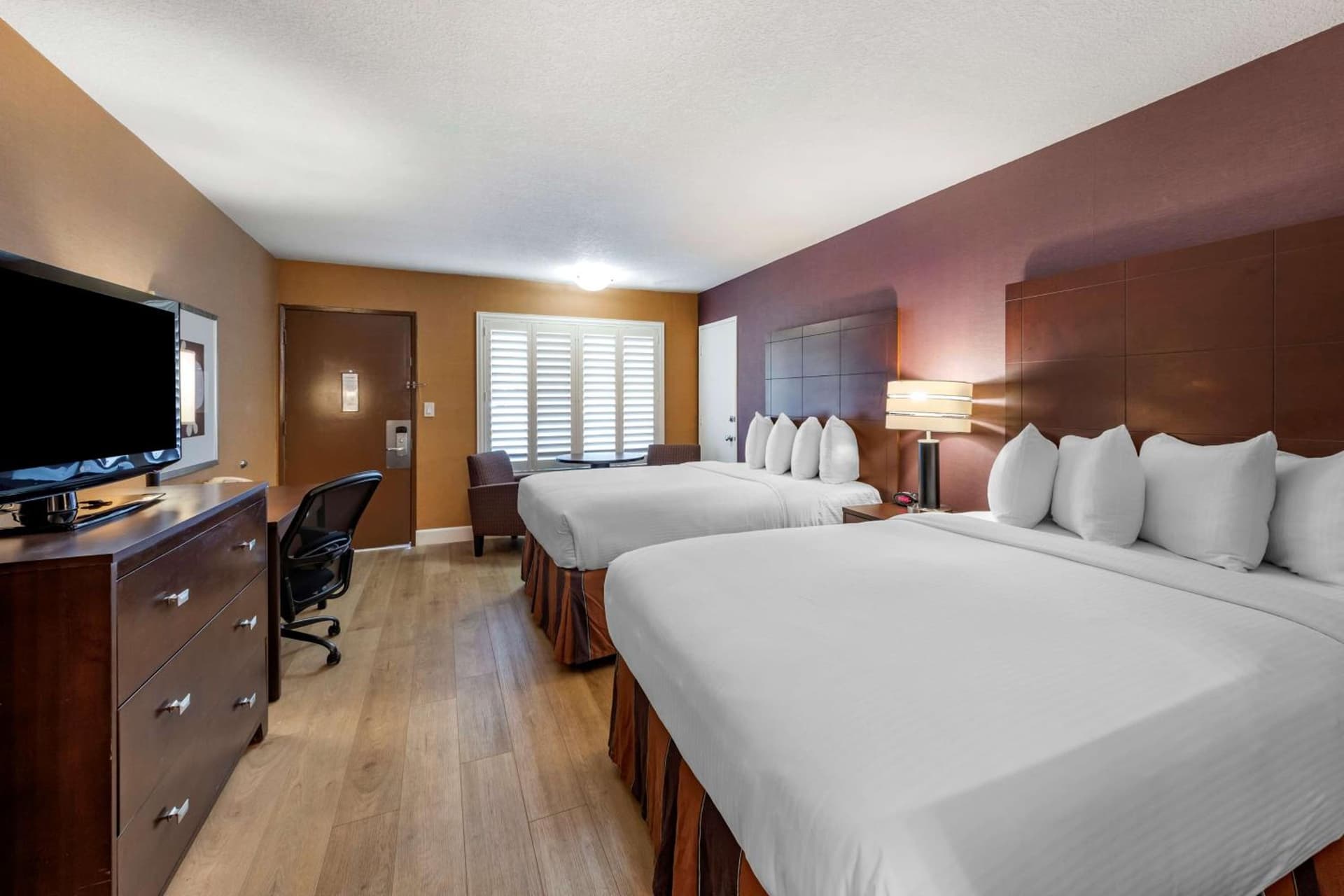 Best Western Plus Stovall's Inn gallery photo in Anaheim, CA — image 53