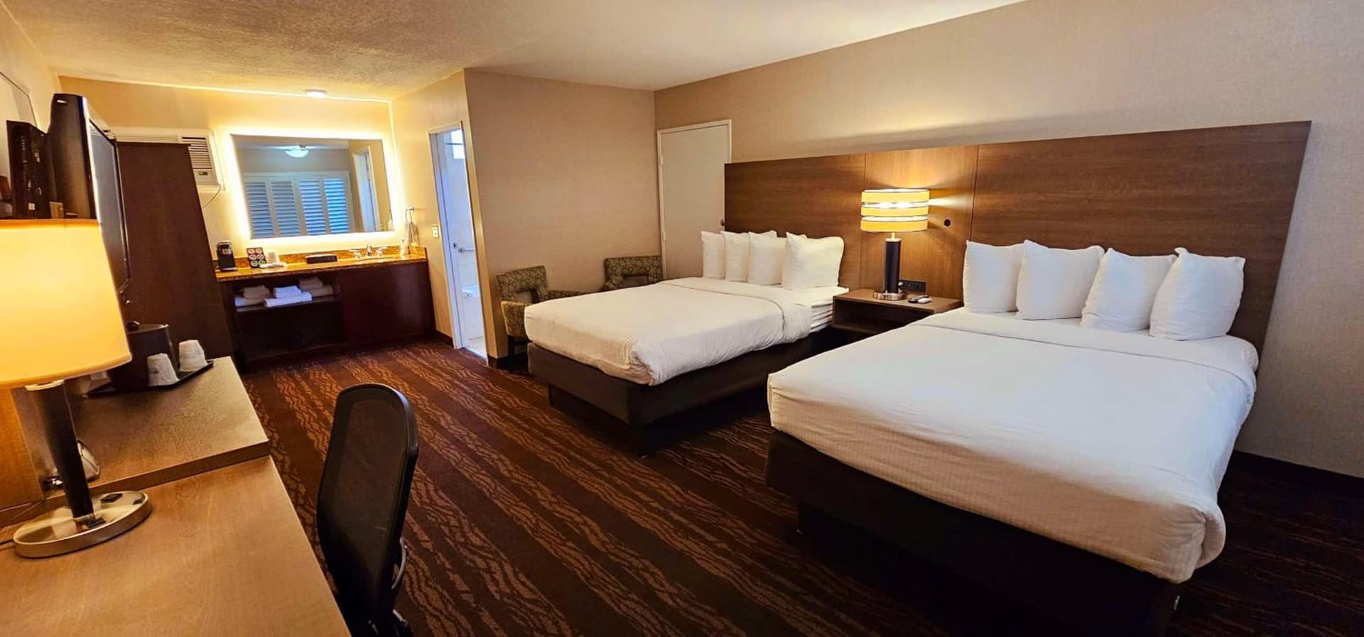 Best Western Plus Stovall's Inn gallery photo in Anaheim, CA — image 39