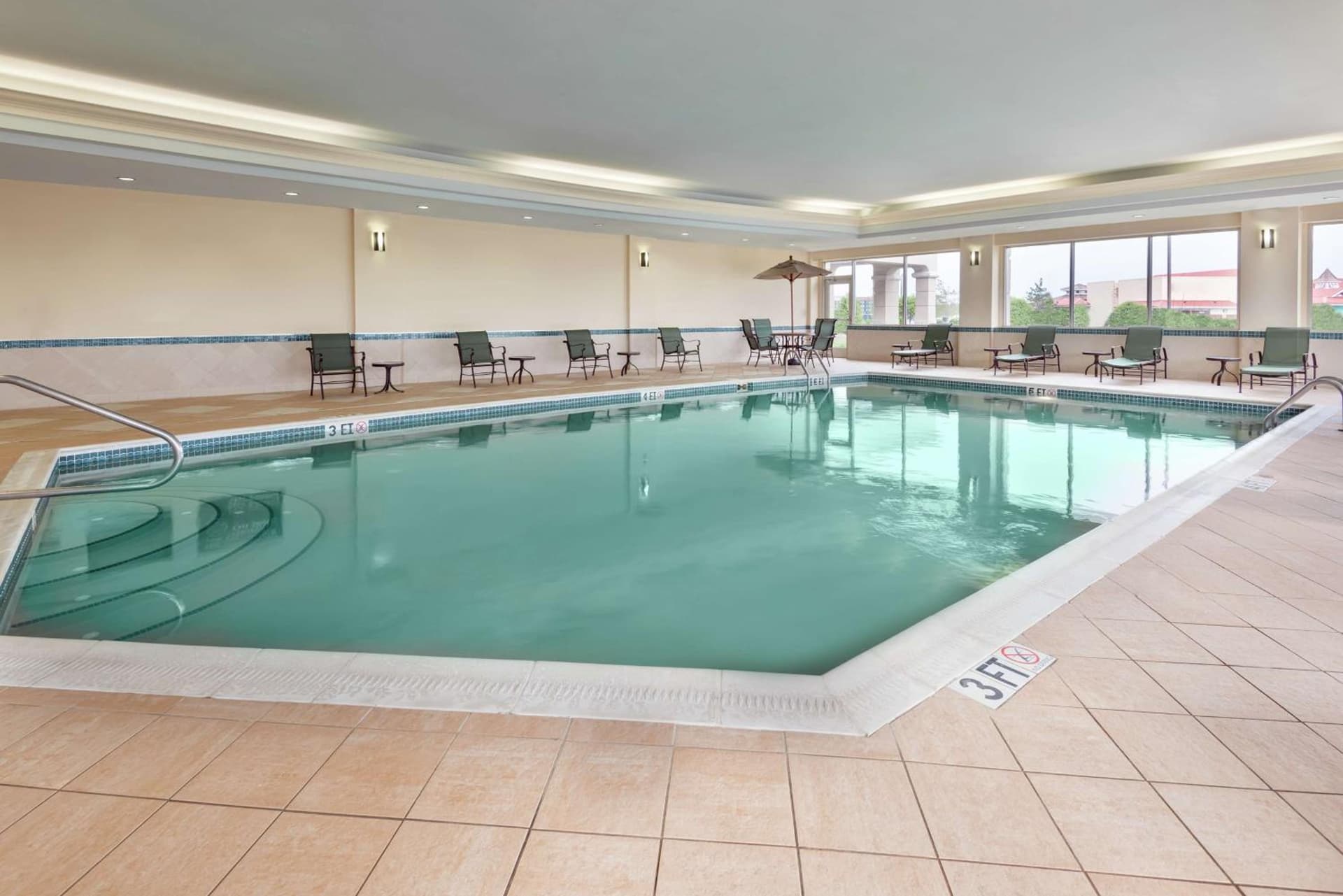 Hampton Inn & Suites Cleveland-Beachwood gallery photo in Beachwood, OH — image 32