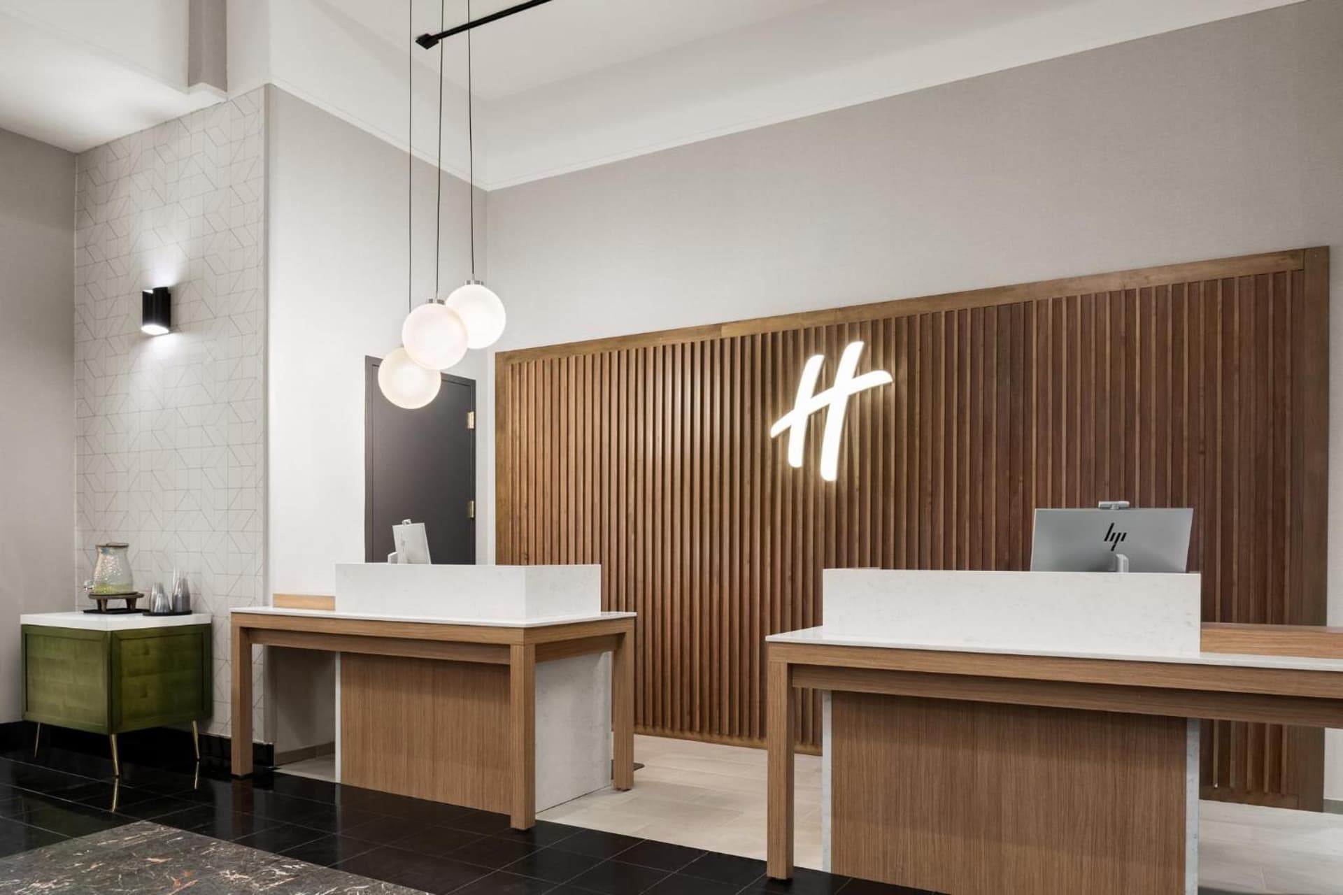 Holiday Inn & Suites Albuquerque Airport by IHG property views in Albuquerque, NM — gallery photo 3