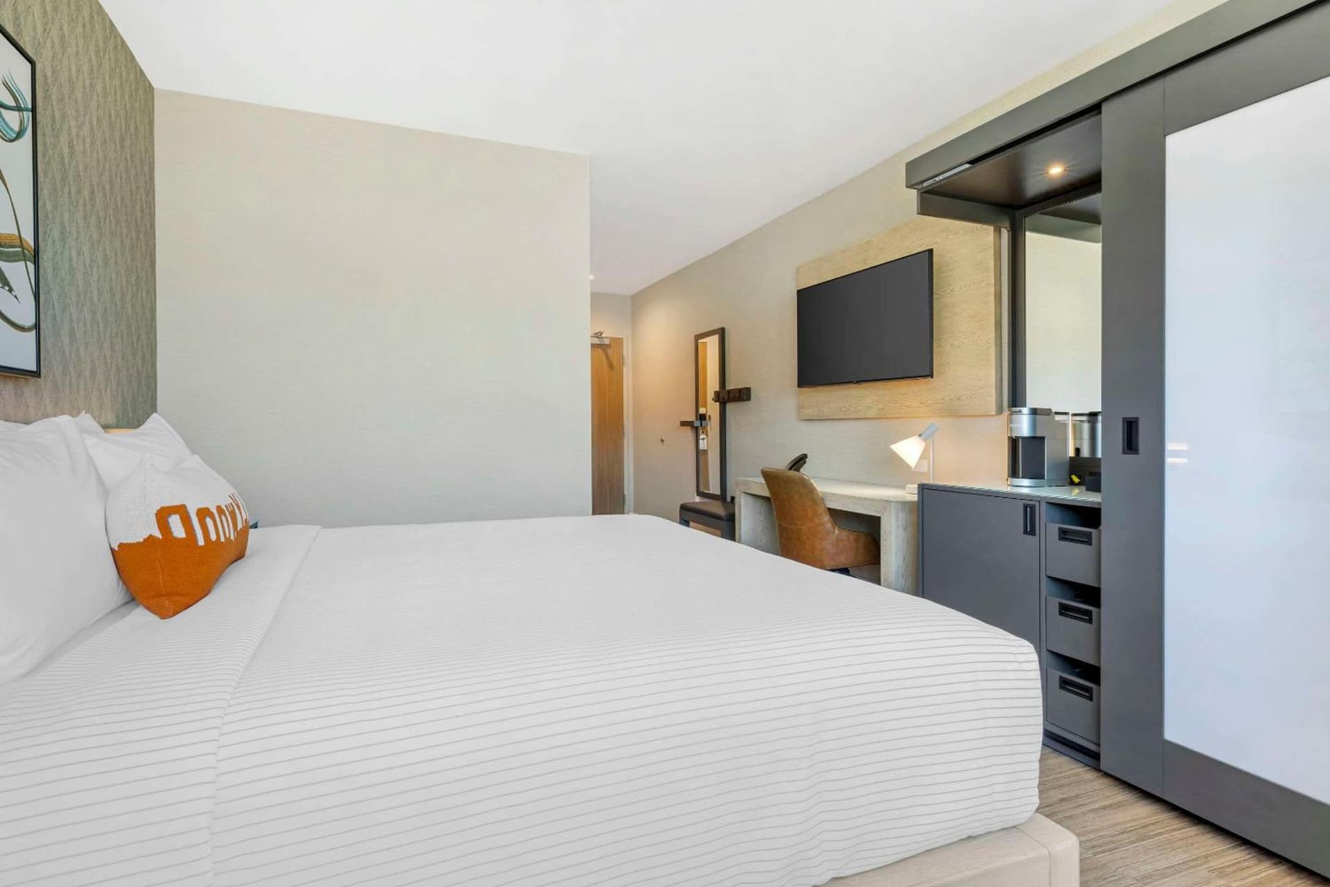 Cambria Hotel Burbank Airport gallery photo in Burbank, CA — image 15