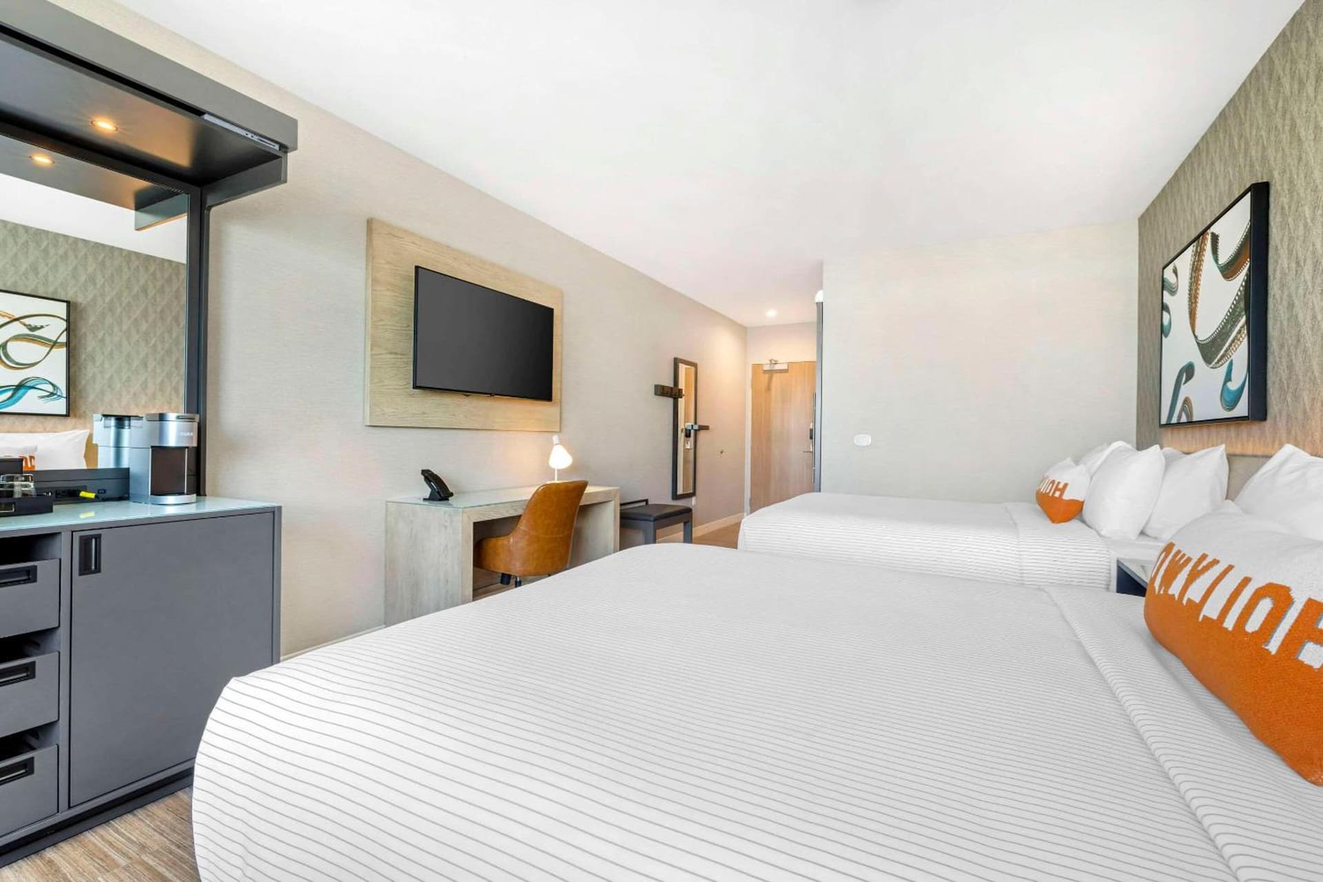 Cambria Hotel Burbank Airport gallery photo in Burbank, CA — image 27