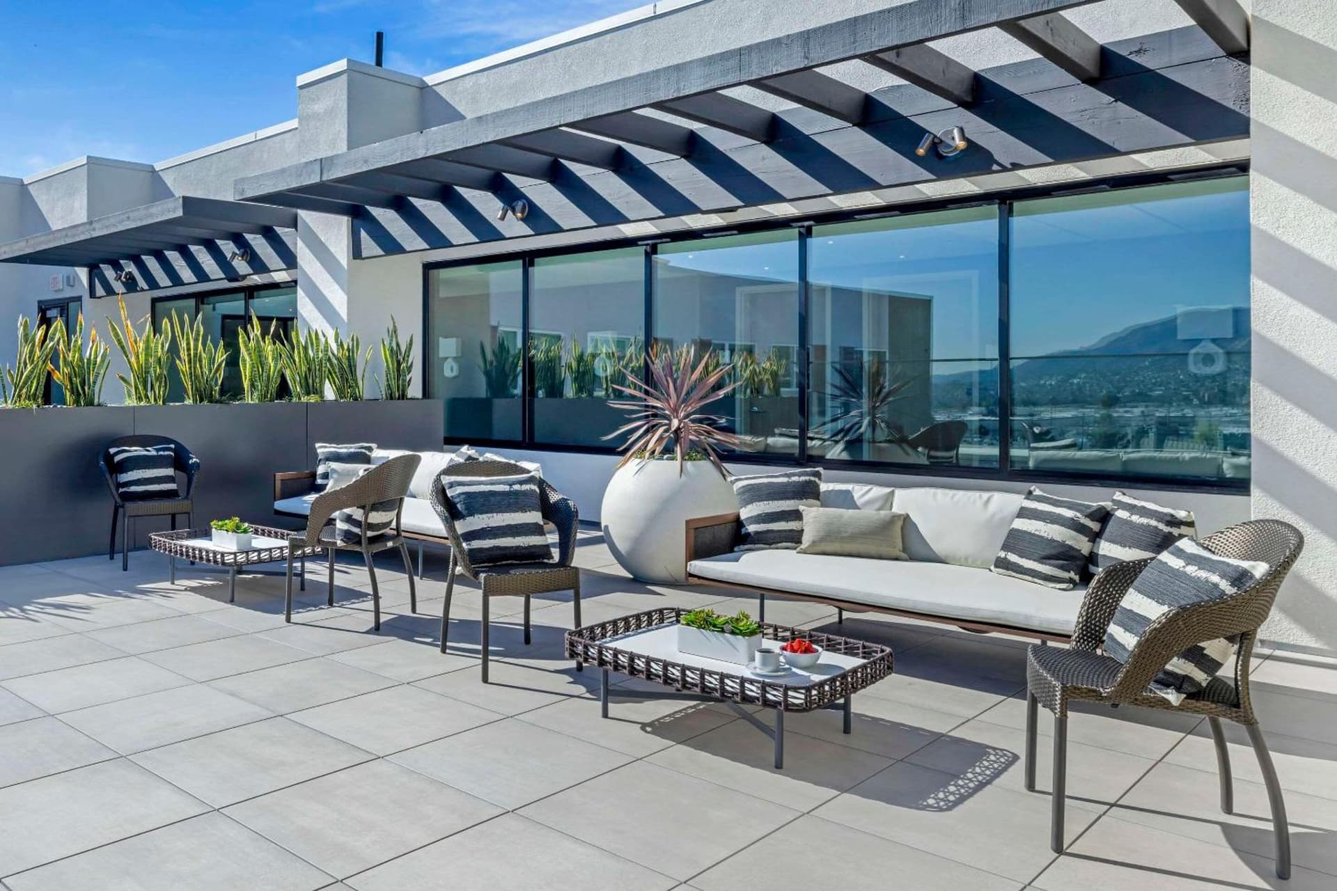 Cambria Hotel Burbank Airport gallery photo in Burbank, CA — image 35