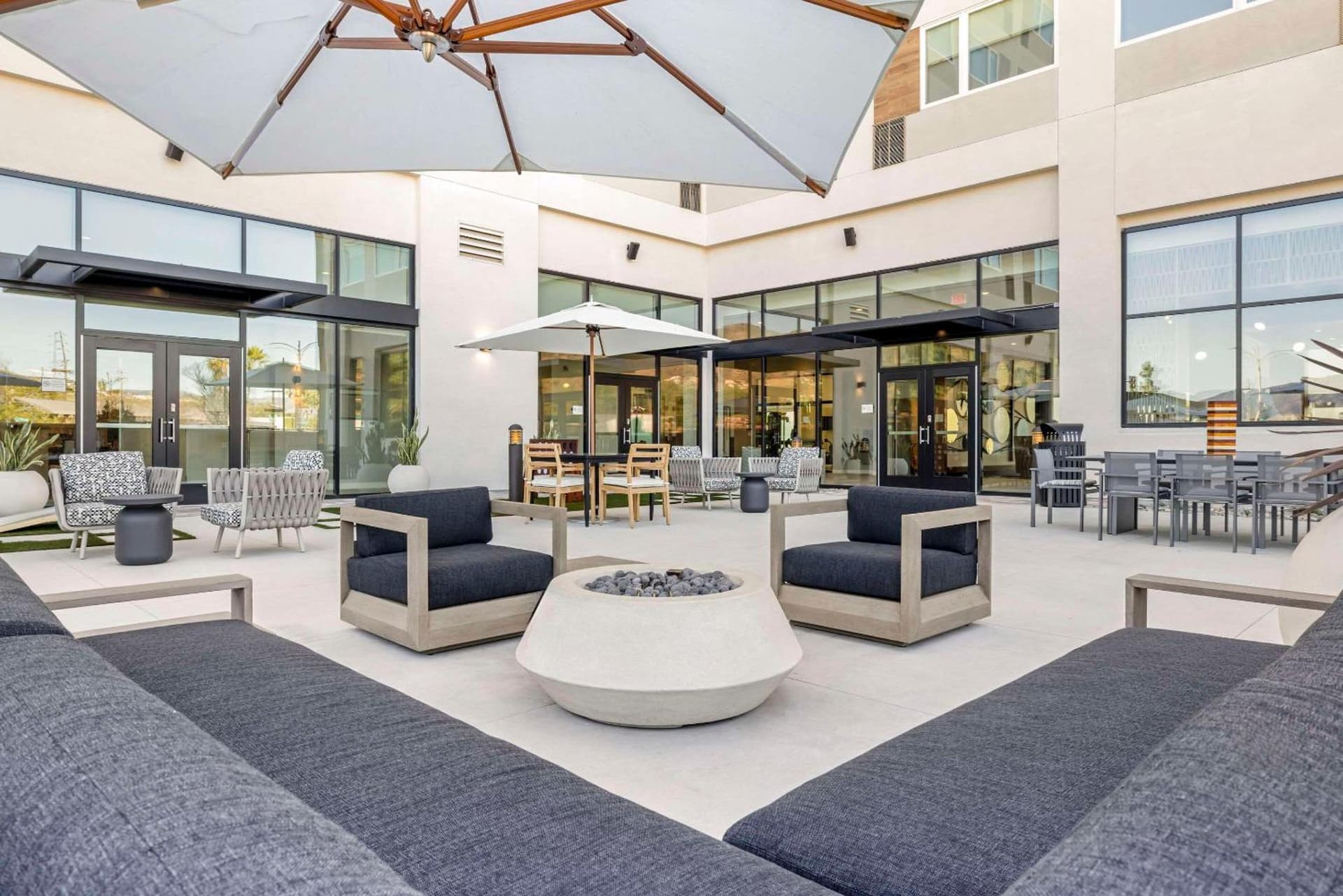 Cambria Hotel Burbank Airport gallery photo in Burbank, CA — image 48
