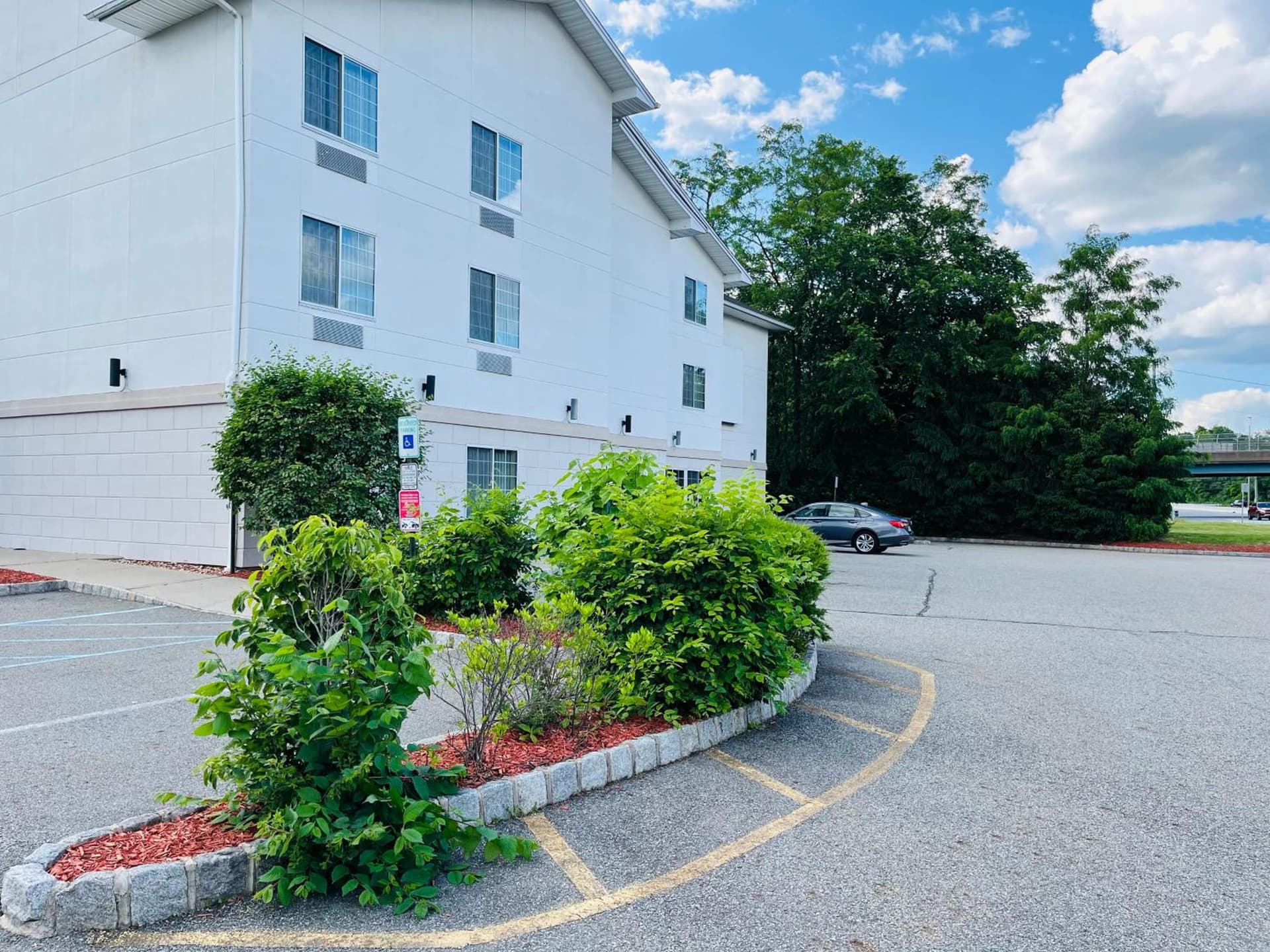 Garner Hotel Mahwah by IHG gallery photo in Mahwah, NJ — image 13