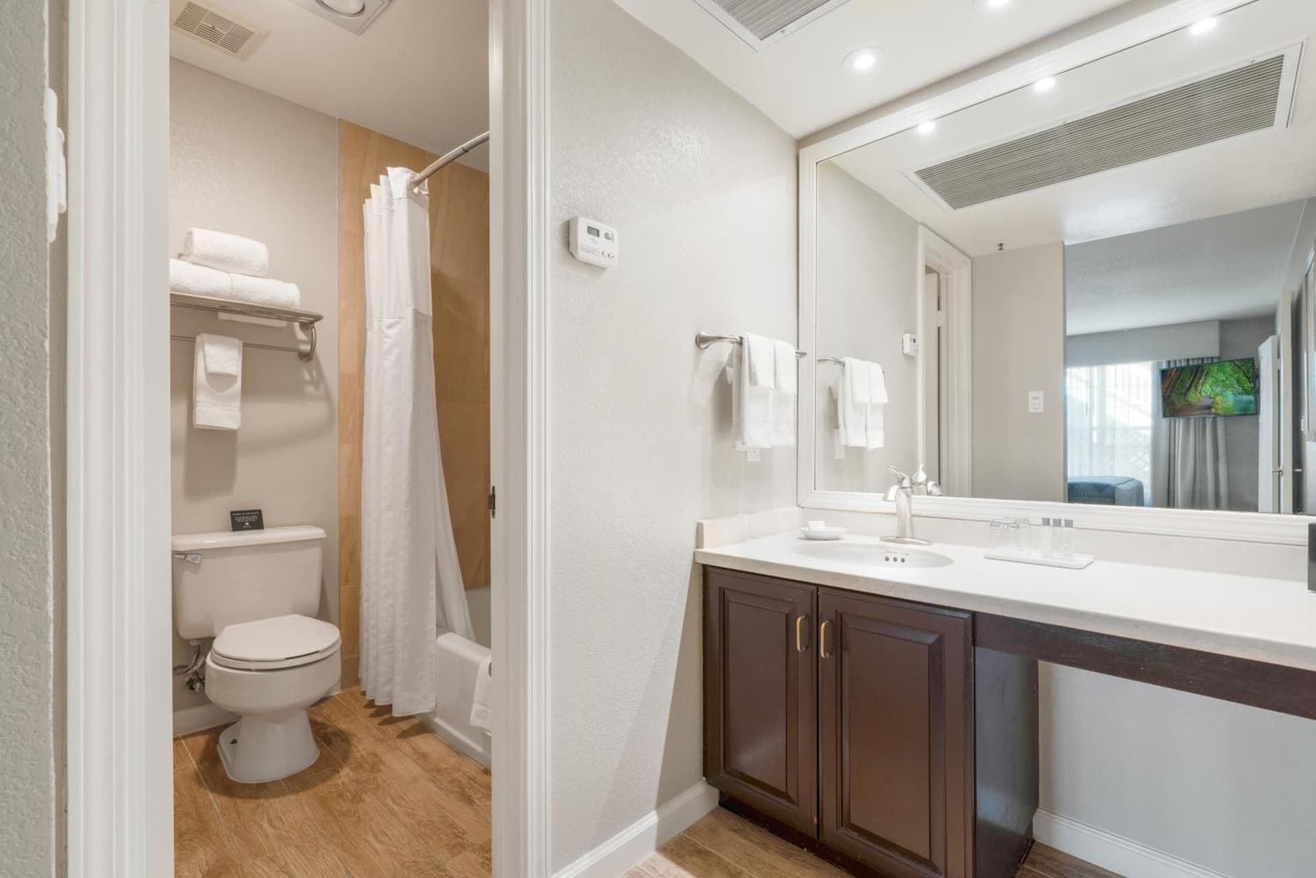 Chase Suite Hotel Newark Fremont gallery photo in Newark, CA — image 34