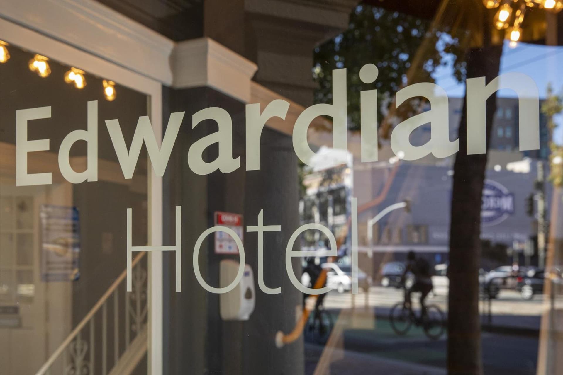 Edwardian Hotel property views in San Francisco, CA — gallery photo 3