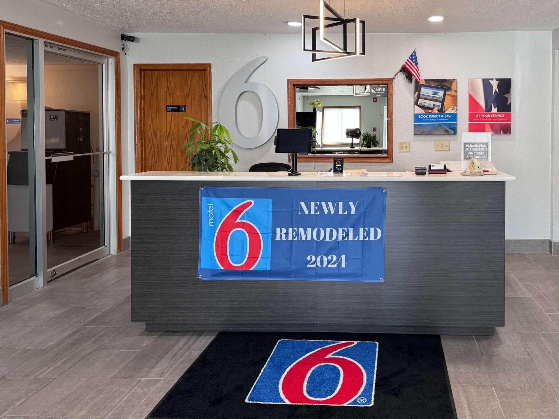 Best Nights Hotel property views in Fond du Lac, WI — gallery photo 3
