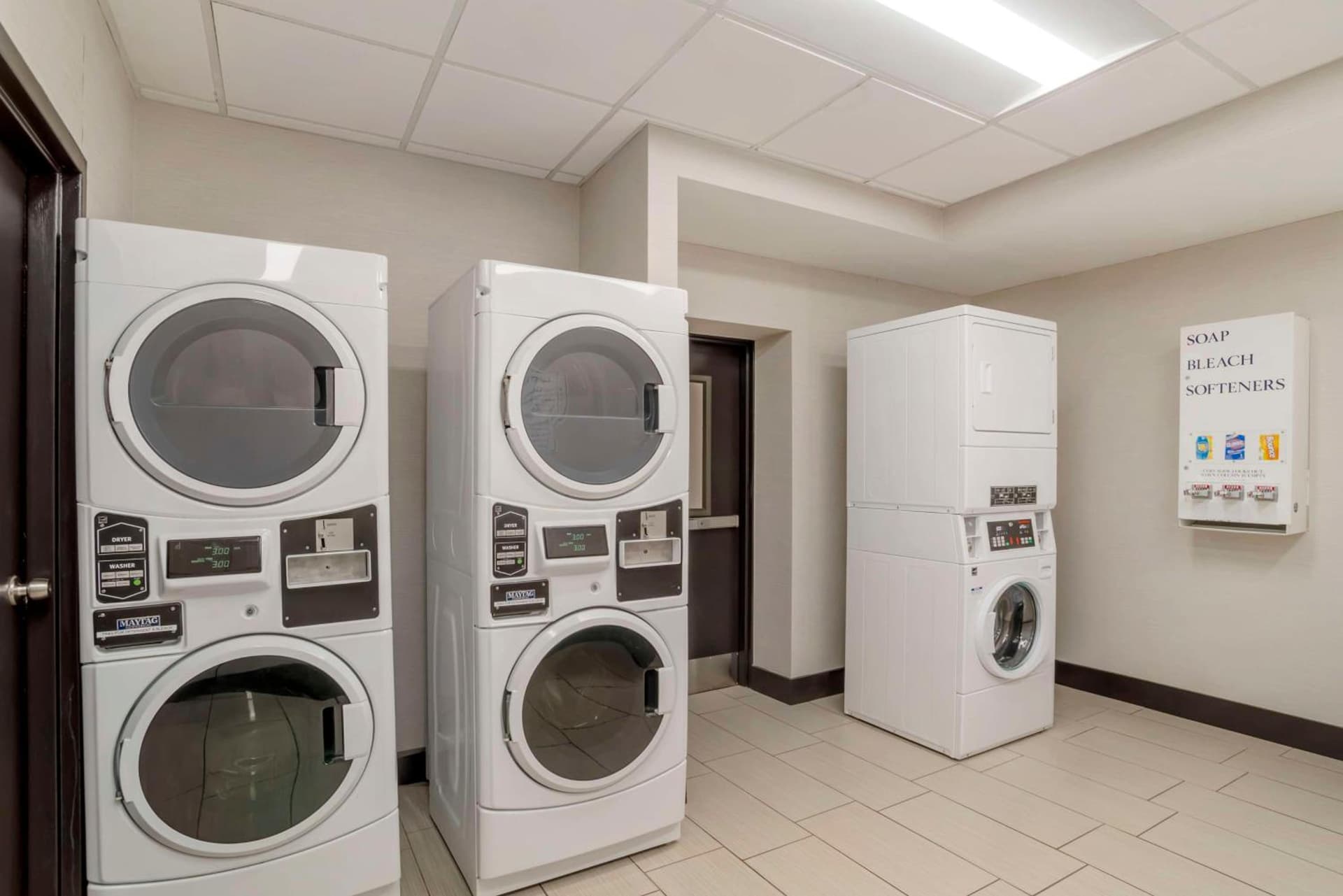 Best Western Plus Greenville I-385 Inn & Suites gallery photo in Greenville, SC — image 33