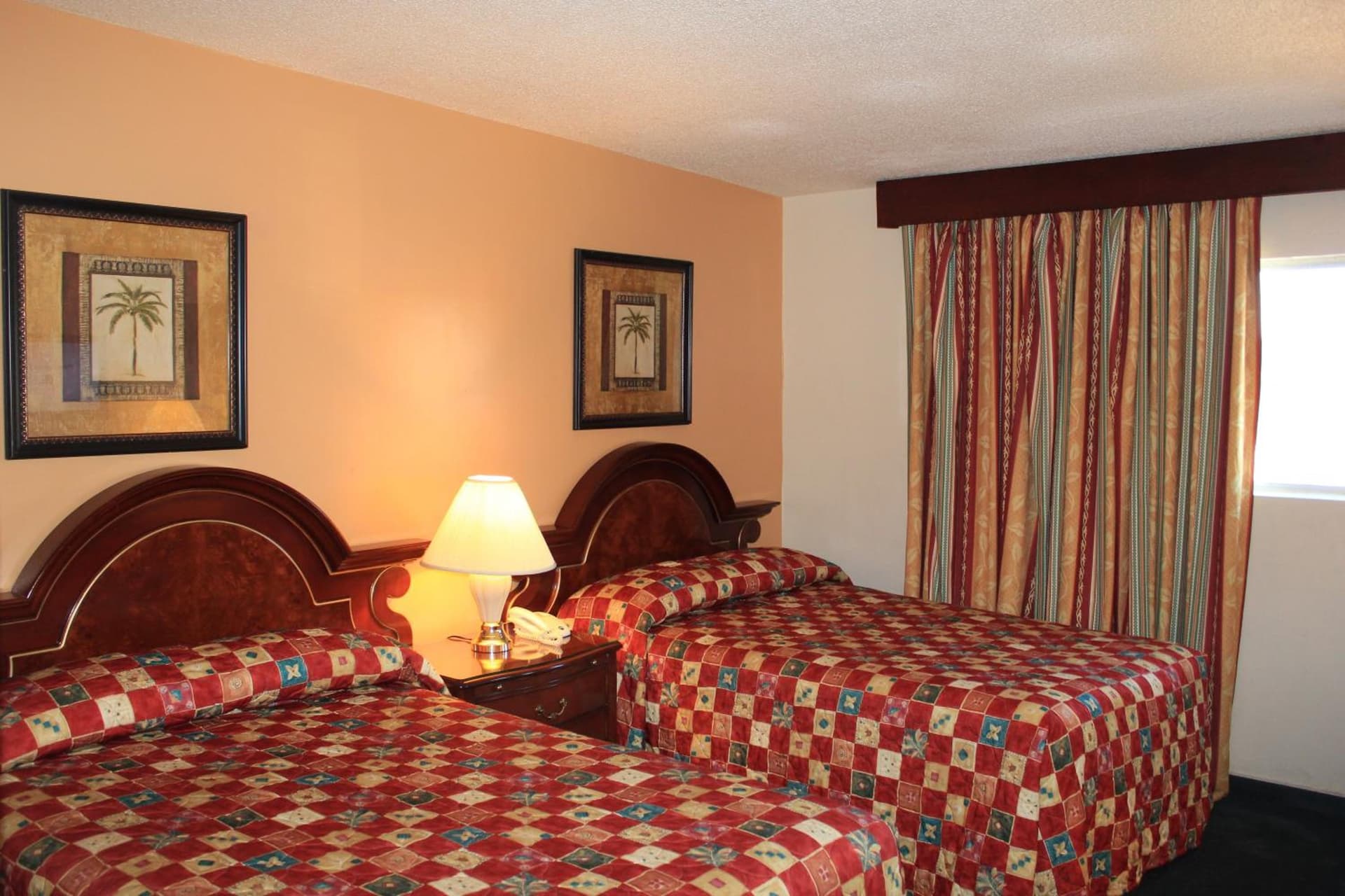 Grand Inn gallery photo in Fullerton, CA — image 36