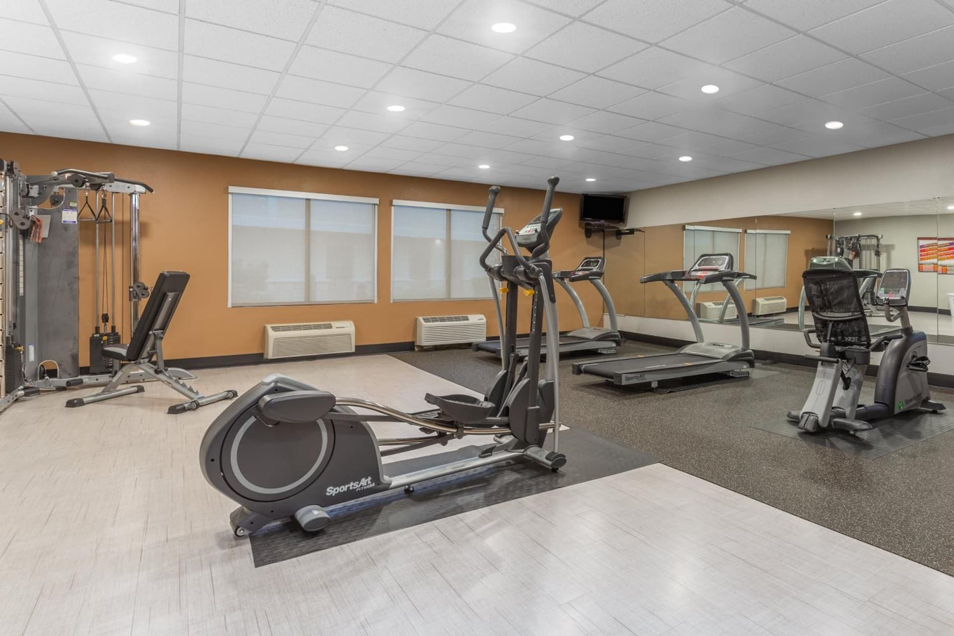 Holiday Inn Rockford I-90&Rt 20 State St by IHG gallery photo in Rockford, IL — image 6