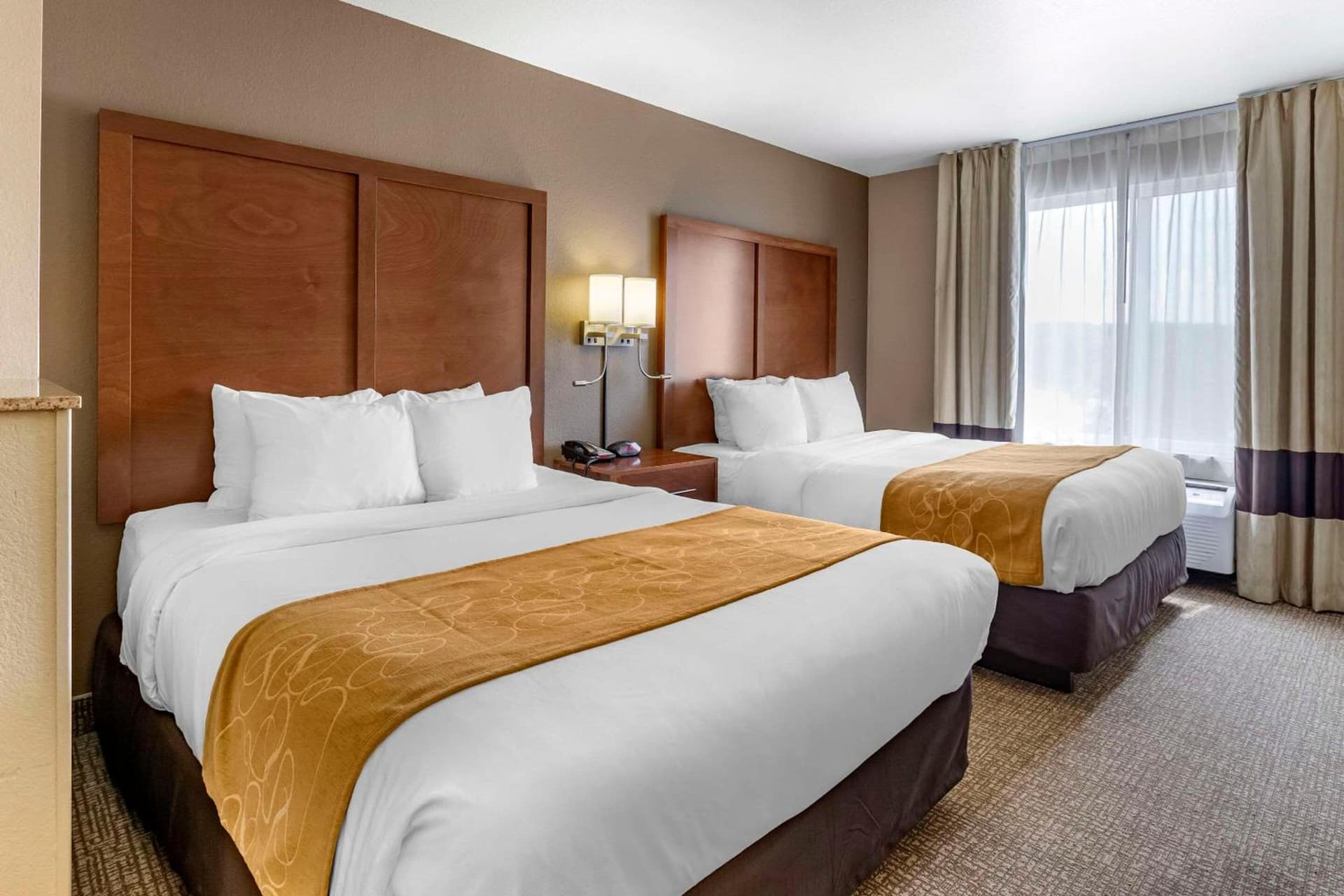 Comfort Suites Coralville I-80 gallery photo in Coralville, IA — image 10