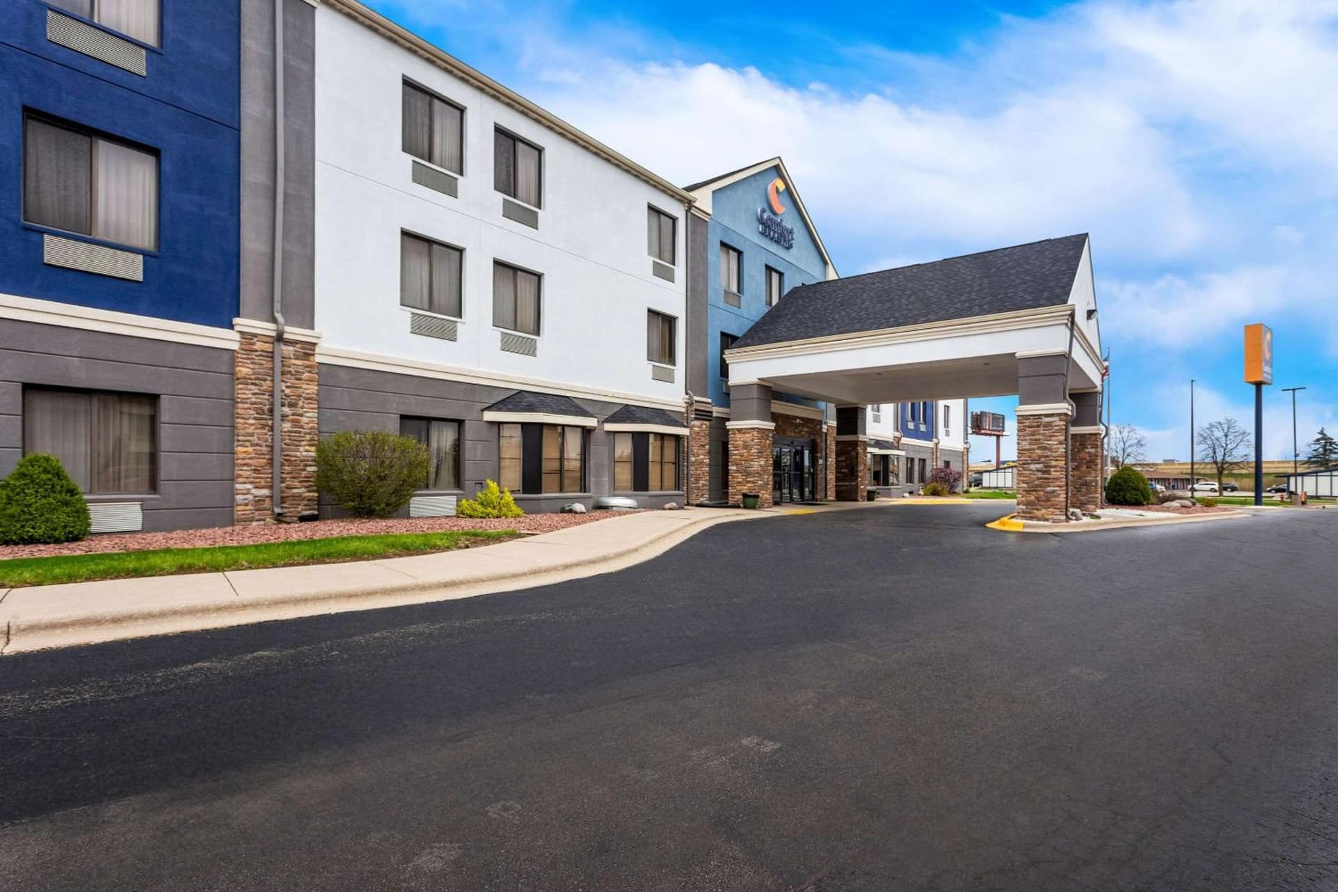 Comfort Inn & Suites Kenosha-Pleasant Prairie gallery photo in Kenosha, WI — image 34