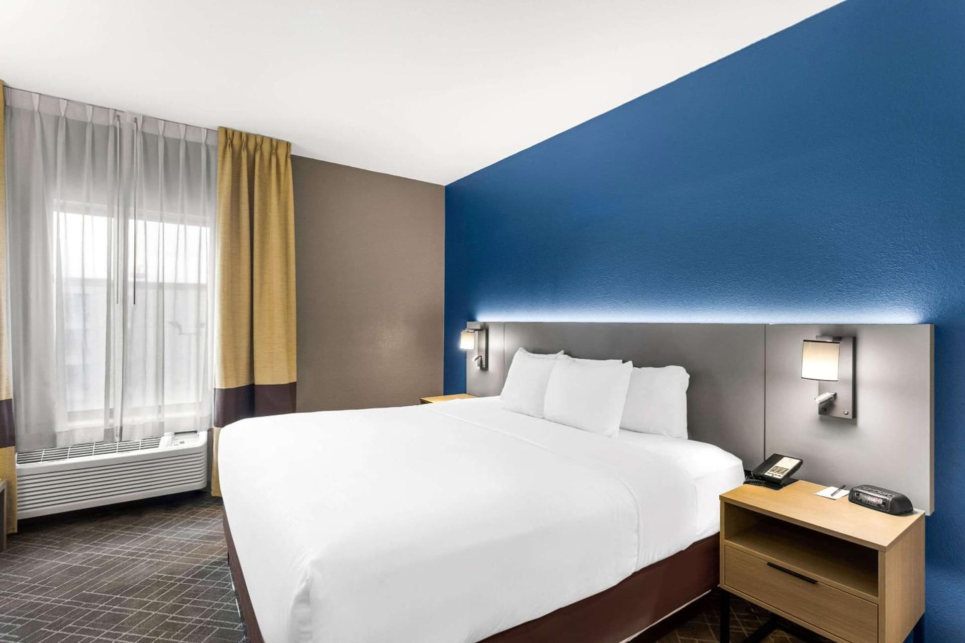 Comfort Inn & Suites Kenosha-Pleasant Prairie gallery photo in Kenosha, WI — image 11