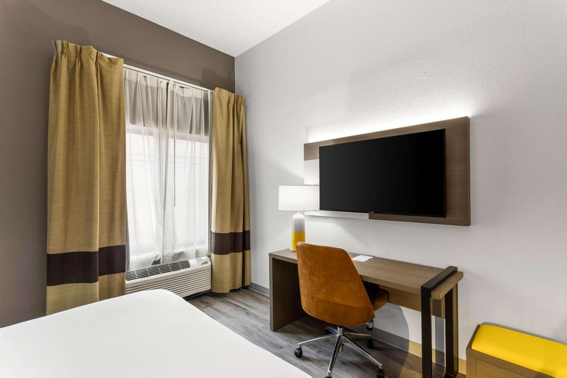 Comfort Inn & Suites Kenosha-Pleasant Prairie gallery photo in Kenosha, WI — image 16