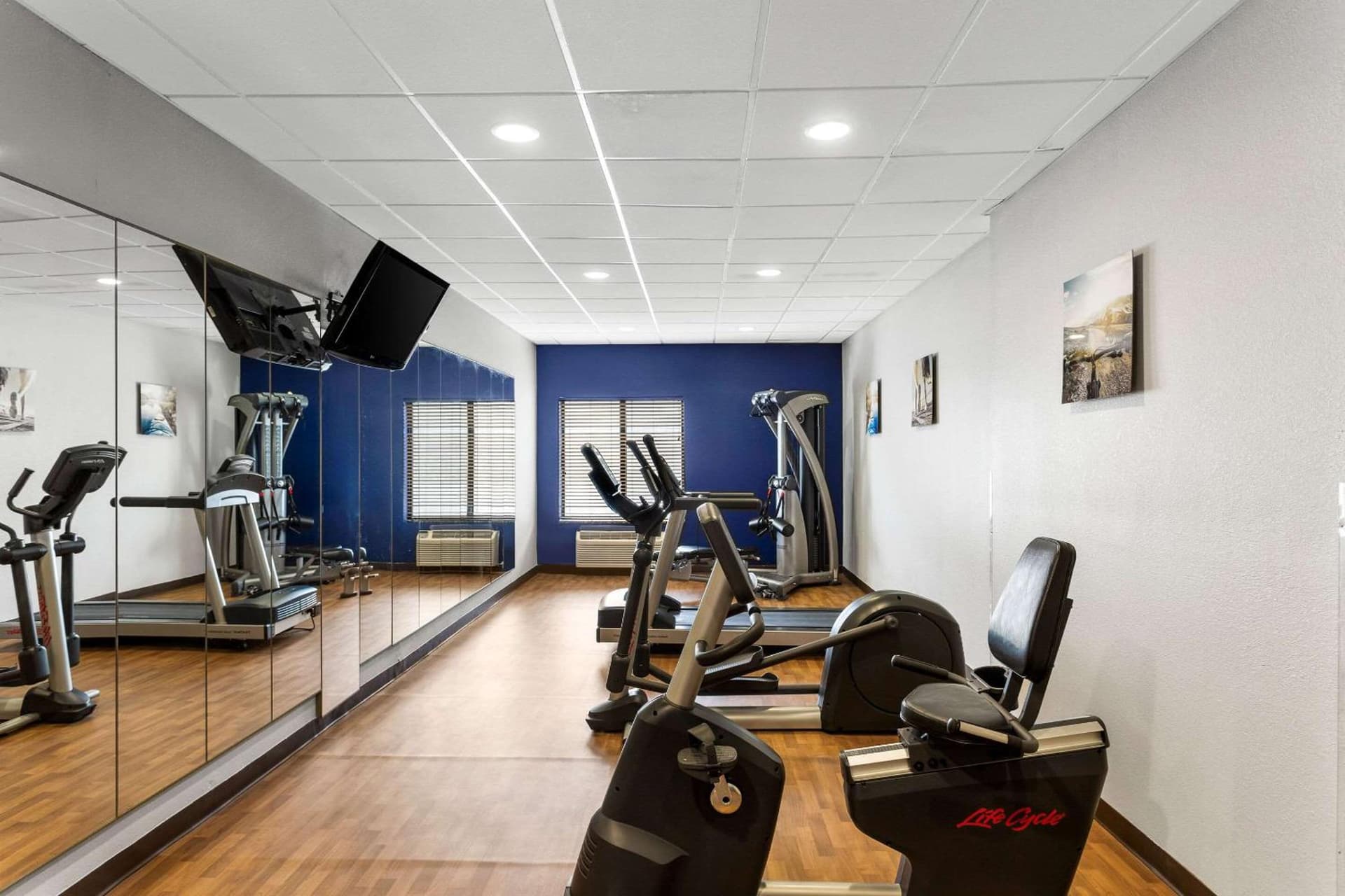Comfort Inn & Suites Kenosha-Pleasant Prairie gallery photo in Kenosha, WI — image 8