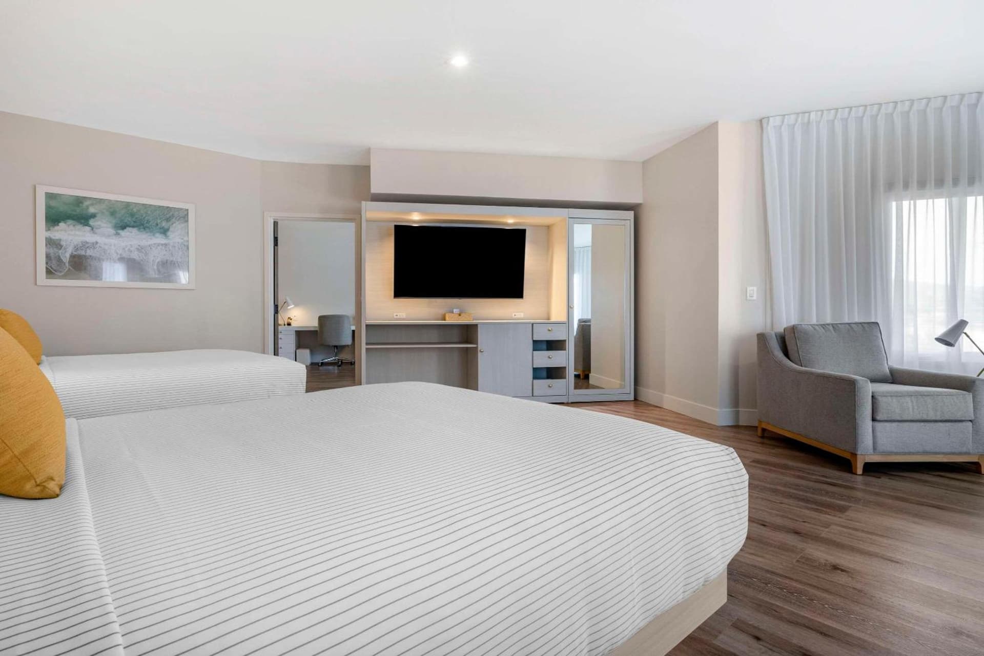 Cambria Hotel Calabasas - Malibu gallery photo in Calabasas, CA — image 46