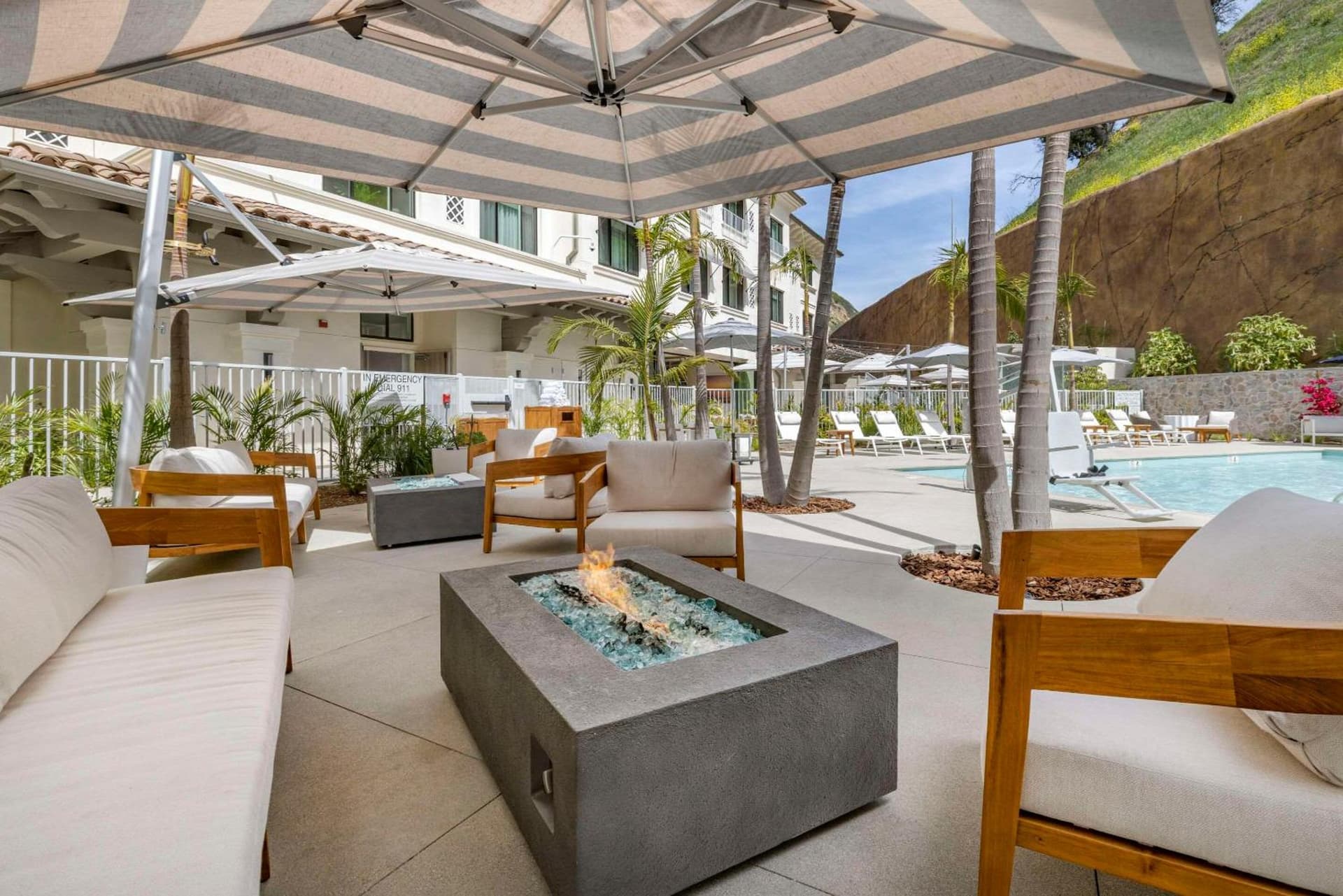 Cambria Hotel Calabasas - Malibu gallery photo in Calabasas, CA — image 47