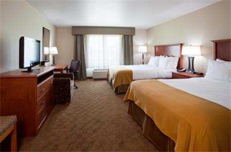Holiday Inn Express & Suites - Mason City by IHG property views in Mason City, IA — gallery photo 3