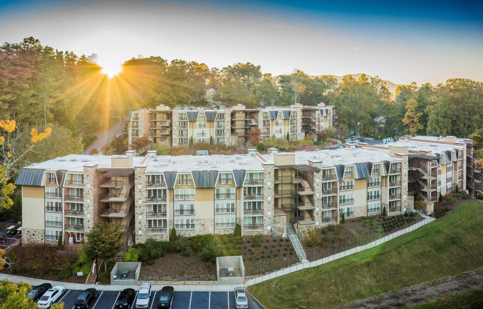 Lantern Lodge featured exterior or lobby in Asheville, NC — similar hotel