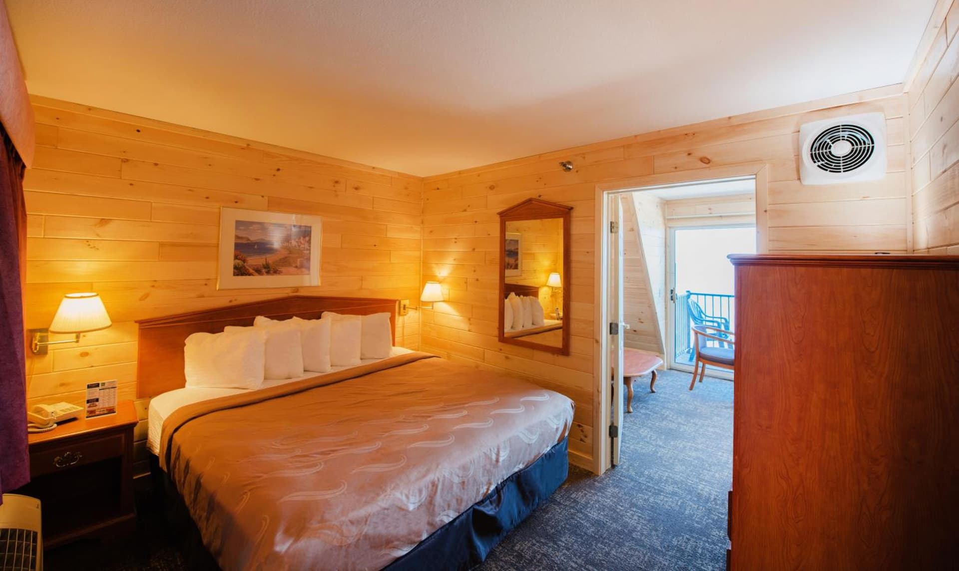 Quality Inn & Suites Mackinaw City Beachfront interior in Mackinaw City, MI — gallery photo 2