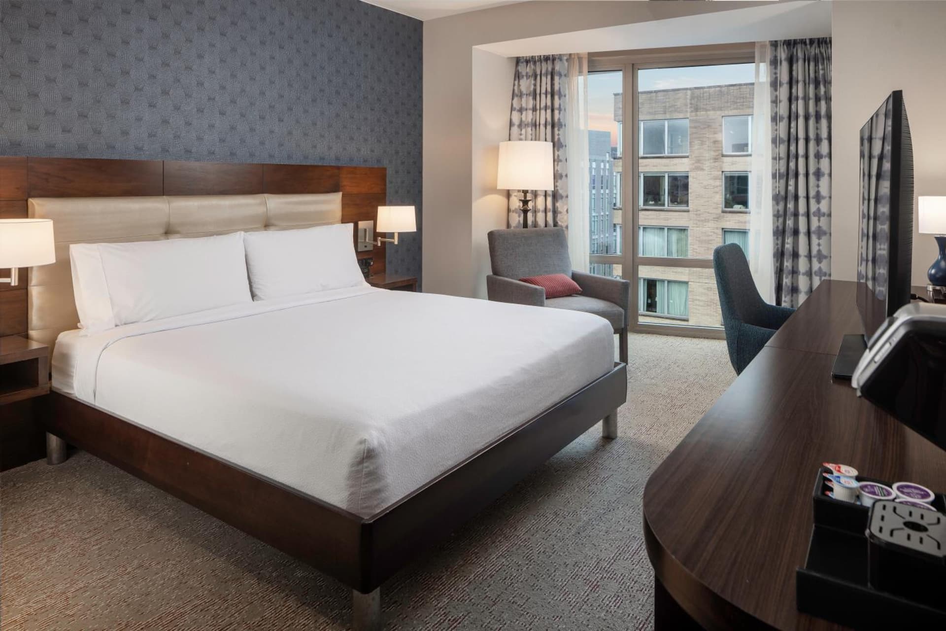 Hilton Garden Inn Washington DC/Georgetown Area interior in Washington, DC — gallery photo 2