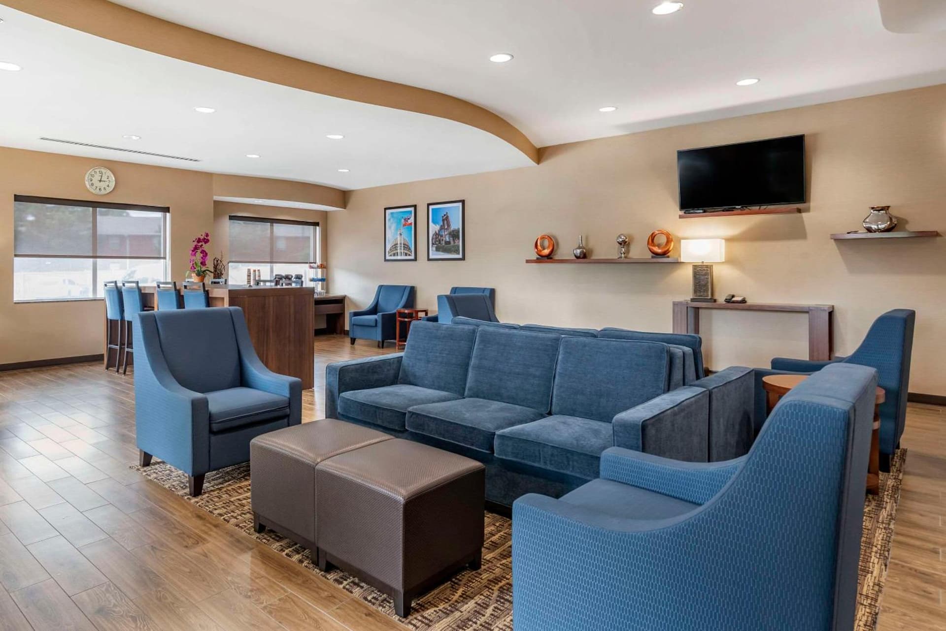 Comfort Suites Flowood - Jackson Airport property views in Luckney, MS — gallery photo 3