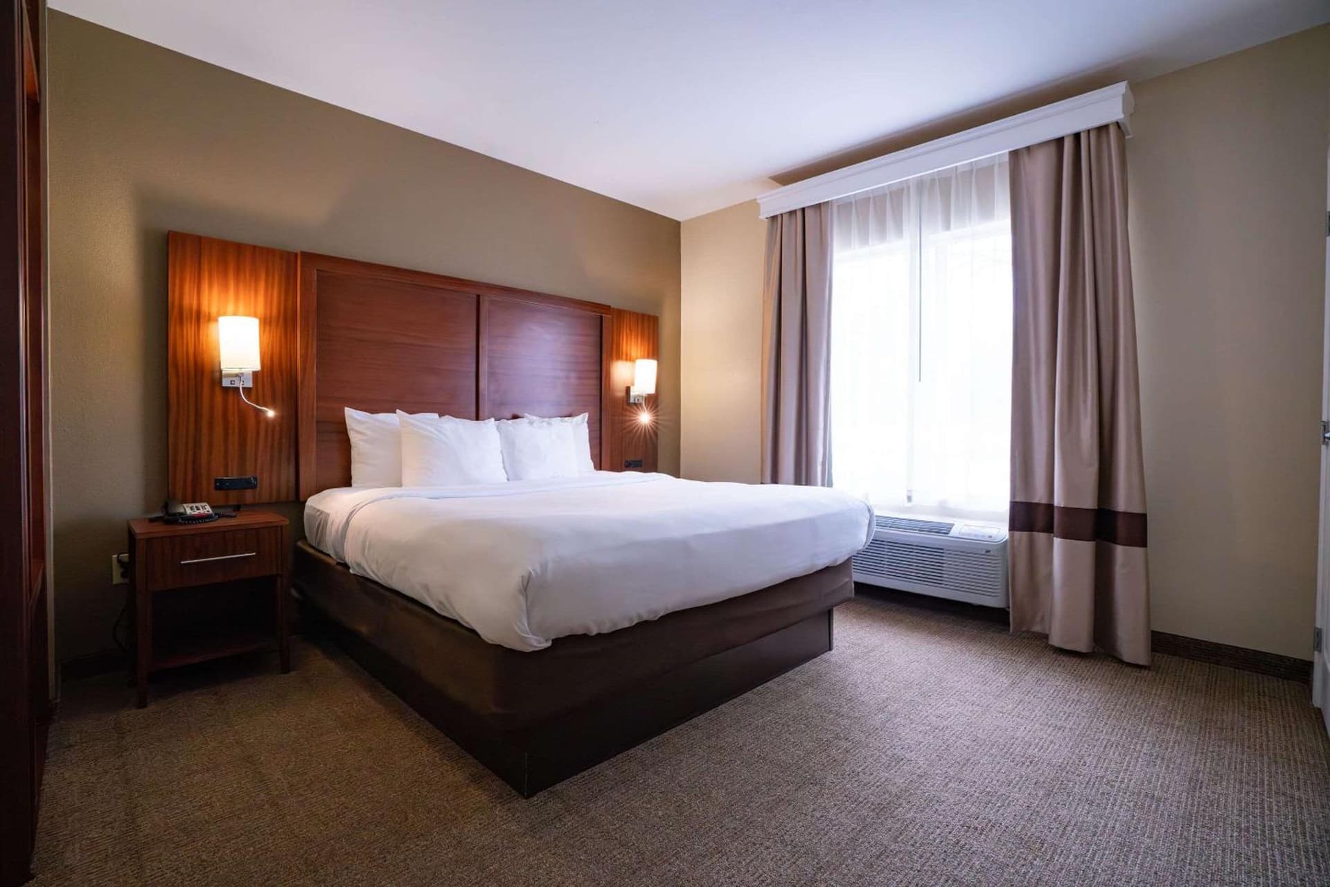 Comfort Suites Flowood - Jackson Airport gallery photo in Luckney, MS — image 6