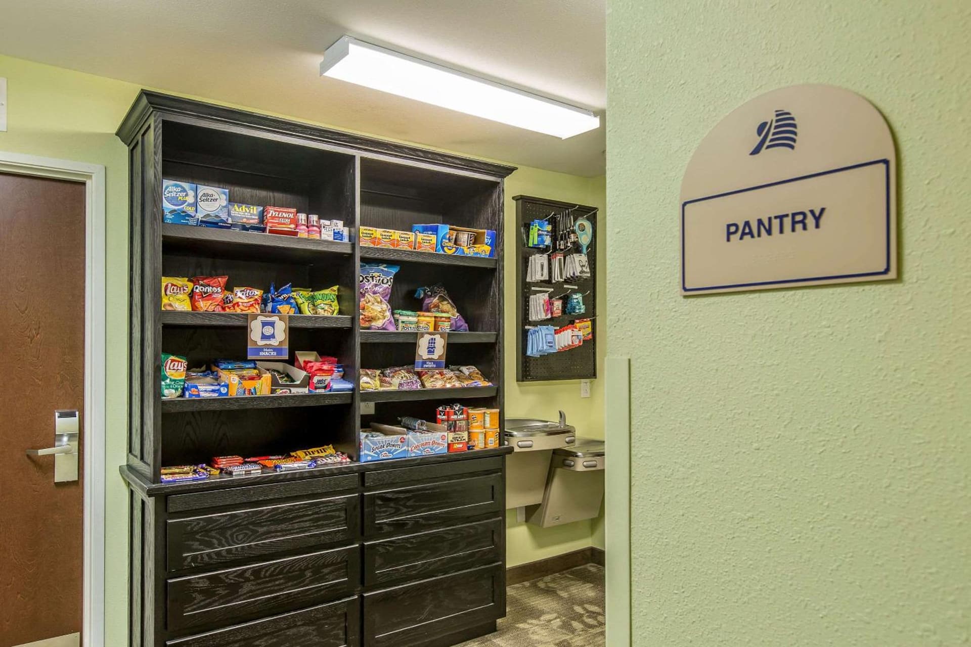 MainStay Suites Jacksonville near Camp Lejeune gallery photo in Jacksonville, NC — image 24