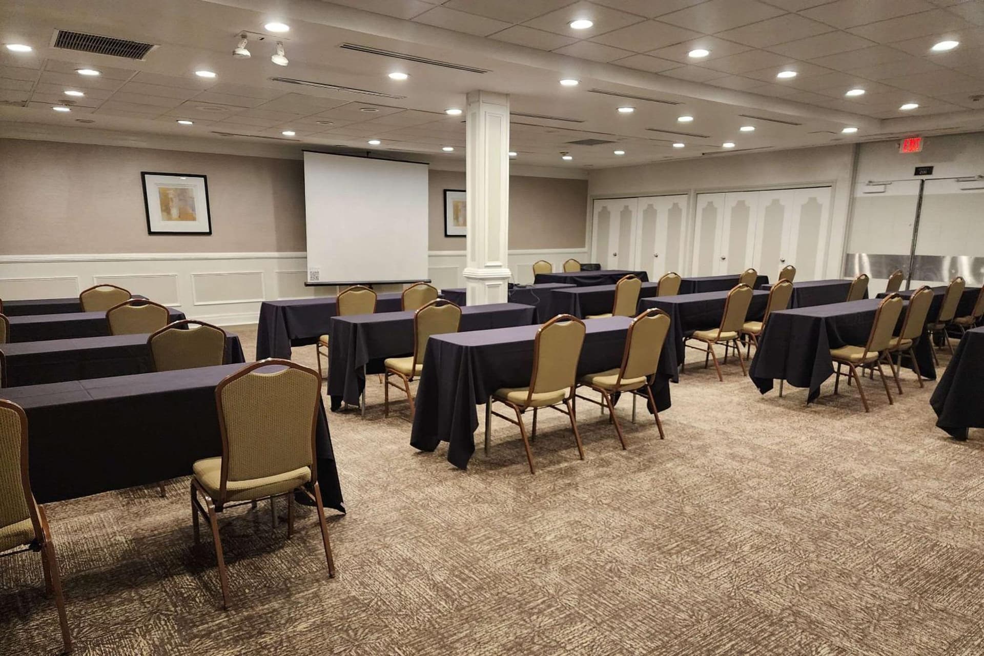 Radisson Hotel Southfield-Detroit gallery photo in Southfield, MI — image 34