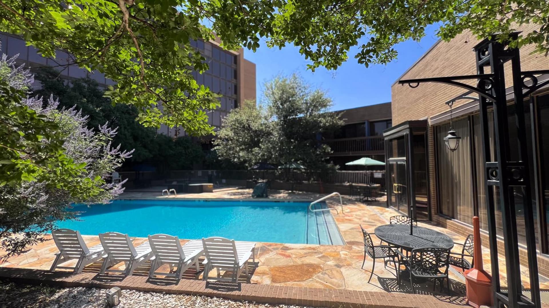 MCM Elegante Hotel gallery photo in Odessa, TX — image 10