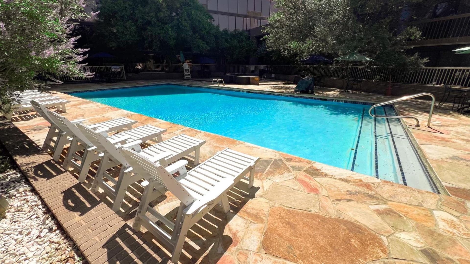 MCM Elegante Hotel gallery photo in Odessa, TX — image 5