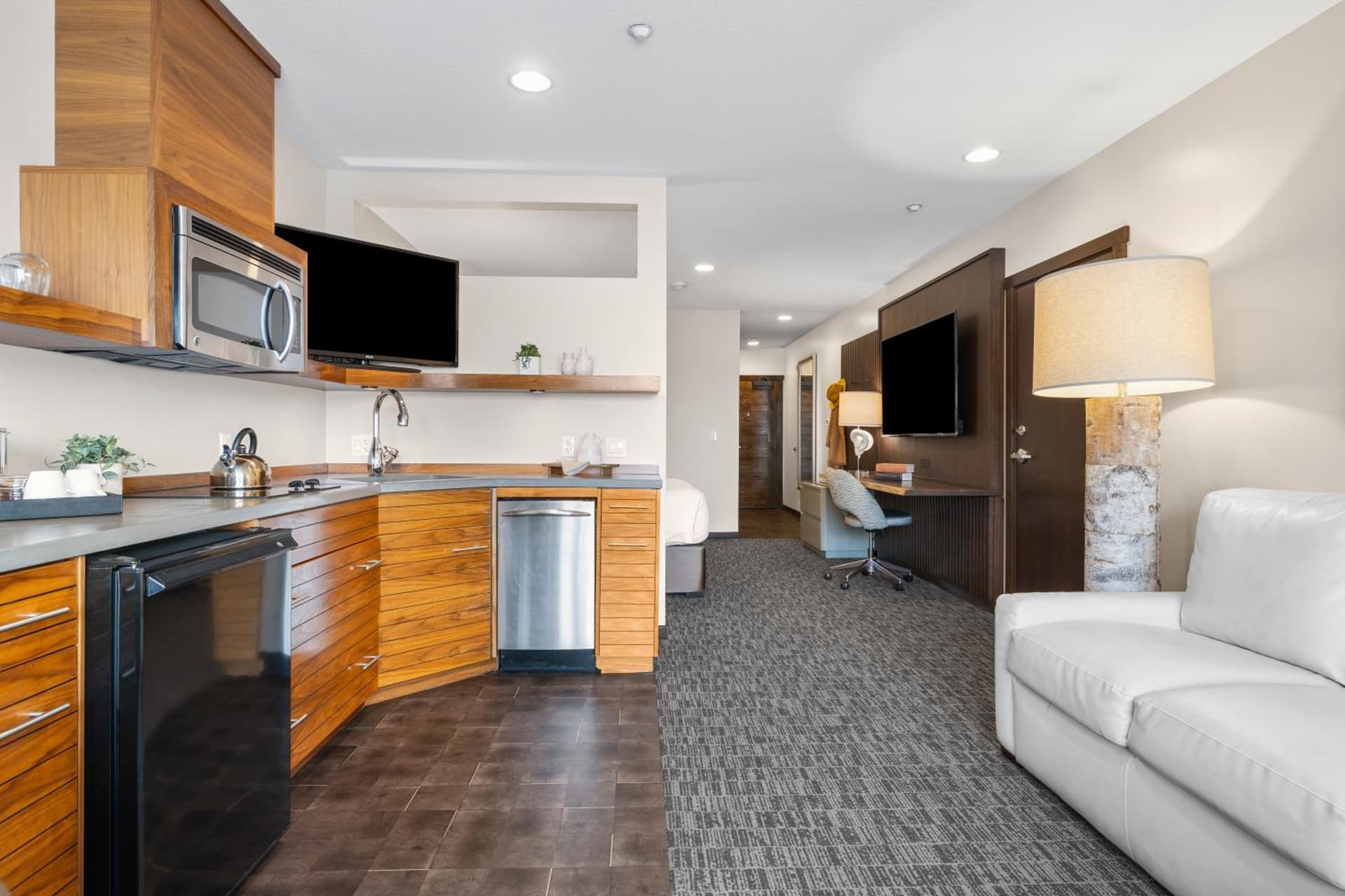 Oxford Hotel Bend interior in Bend, OR — gallery photo 2