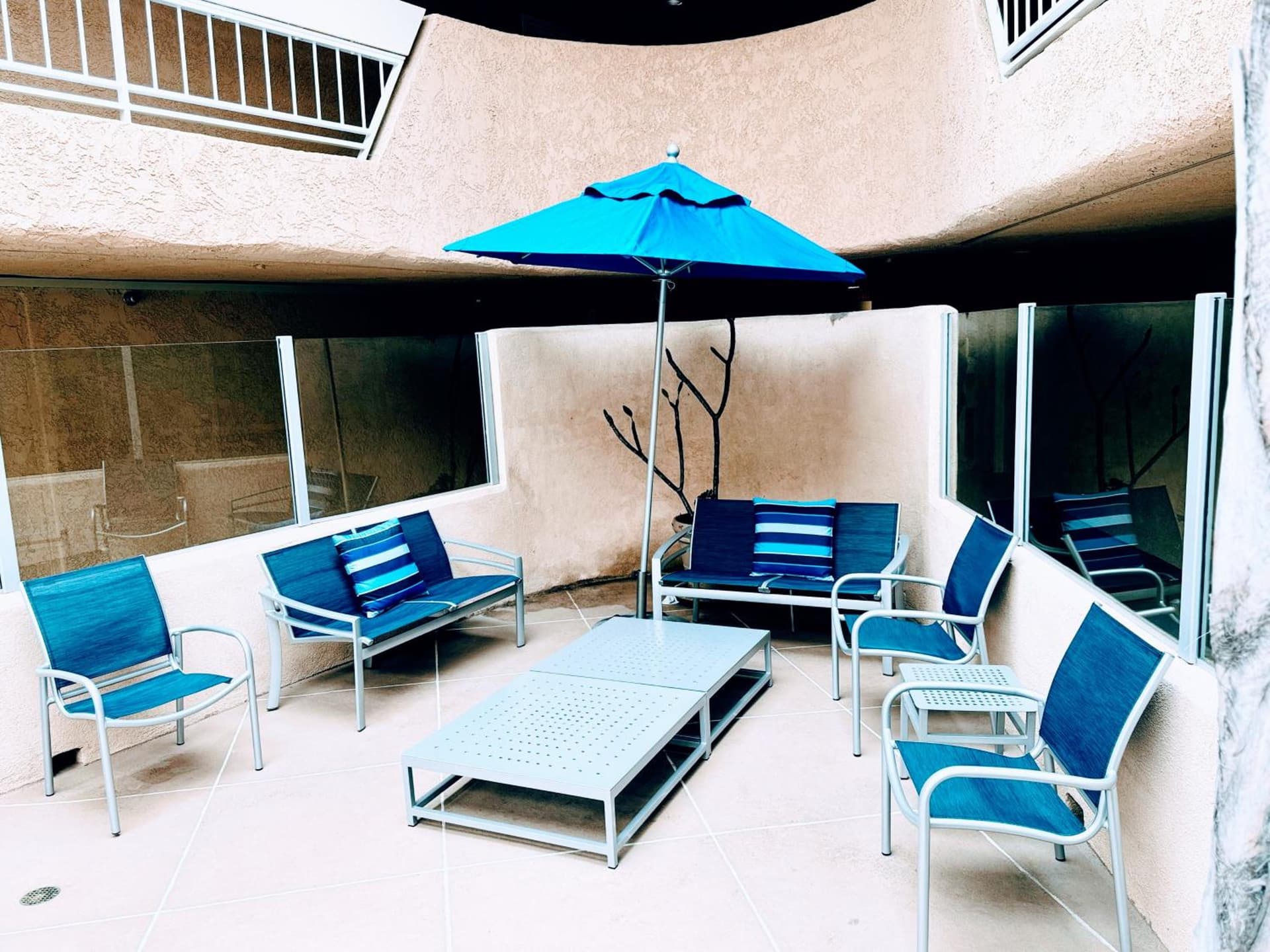 The Pacific Inn gallery photo in Seal Beach, CA — image 18