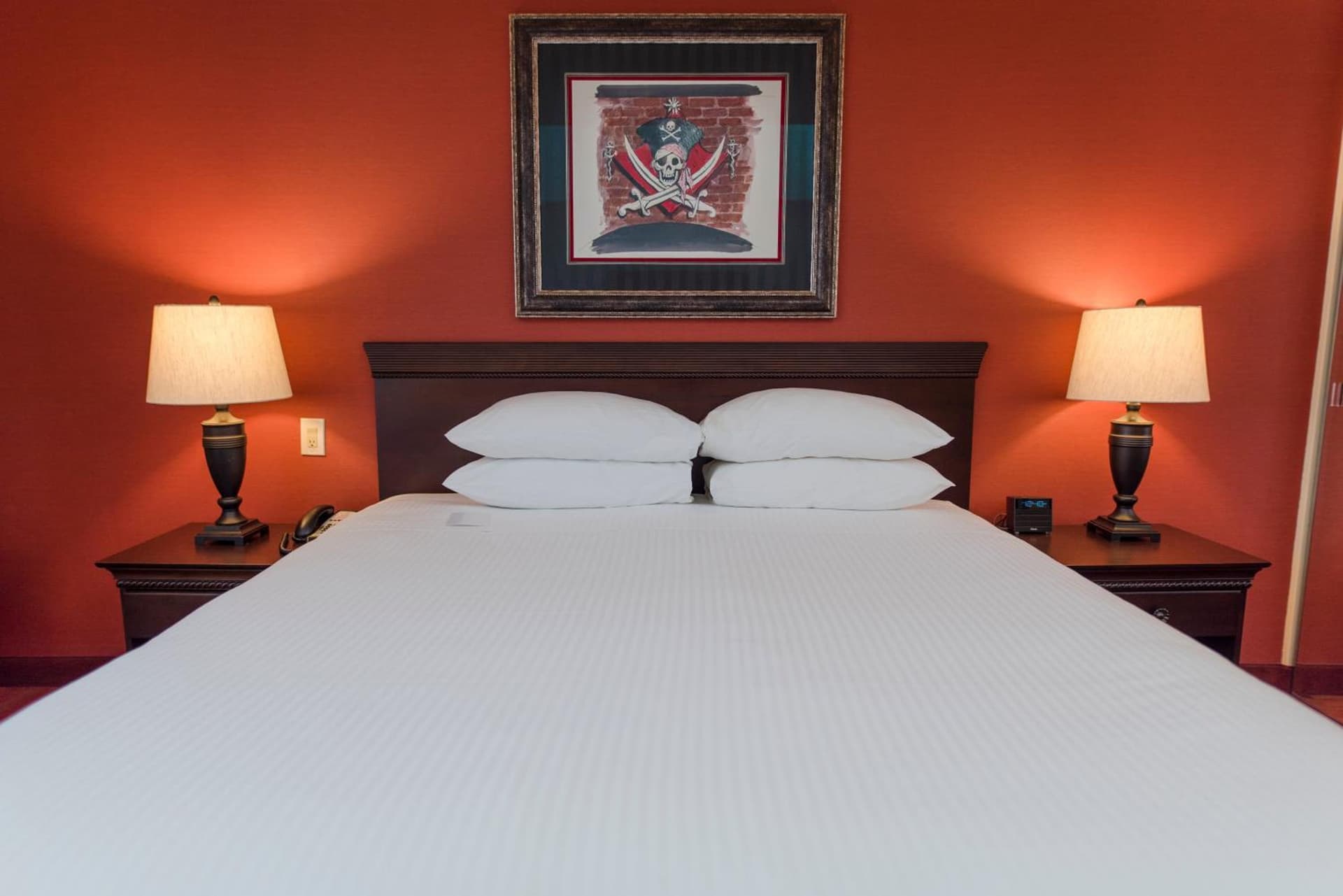 Howard Johnson by Wyndham Anaheim Hotel and Water Playground gallery photo in Anaheim, CA — image 97