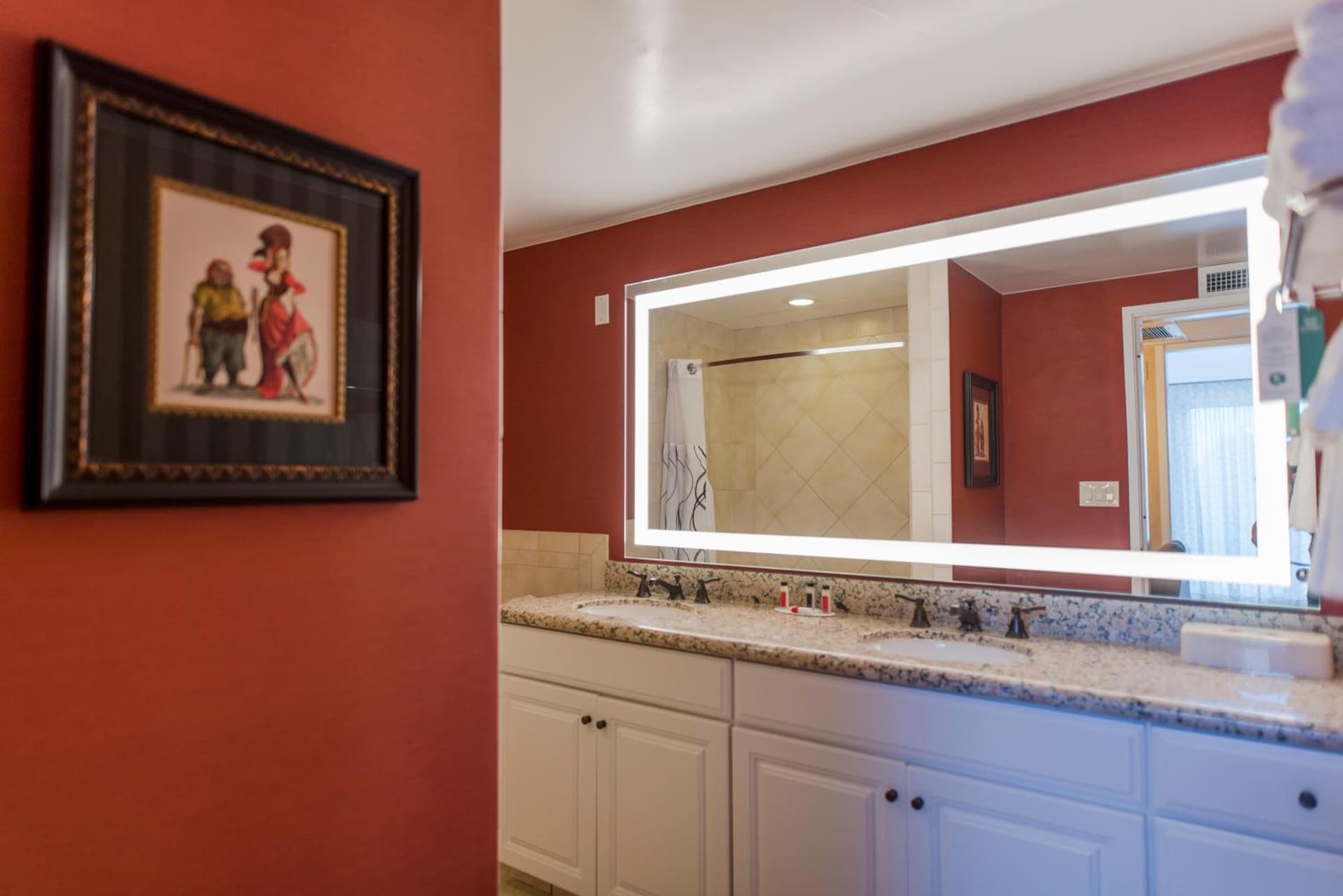Howard Johnson by Wyndham Anaheim Hotel and Water Playground gallery photo in Anaheim, CA — image 164
