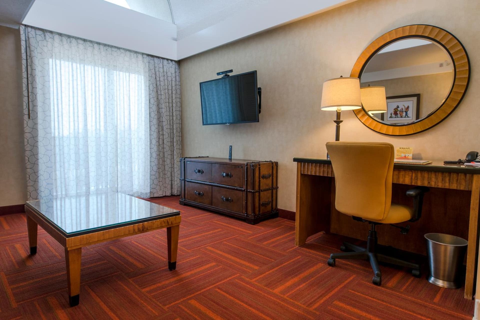 Howard Johnson by Wyndham Anaheim Hotel and Water Playground gallery photo in Anaheim, CA — image 134