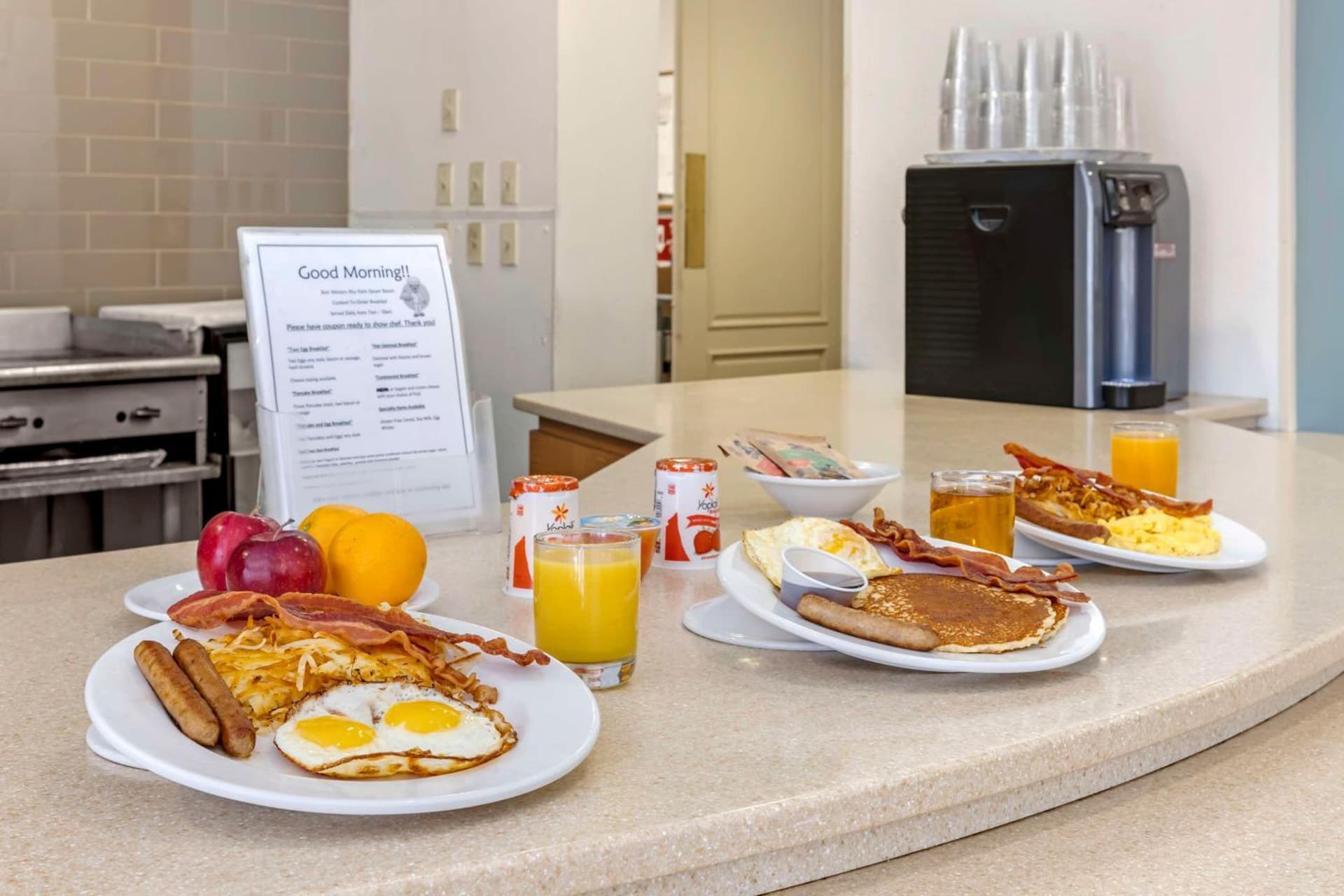 Best Western Plus Palm Desert Resort gallery photo in Palm Desert, CA — image 15